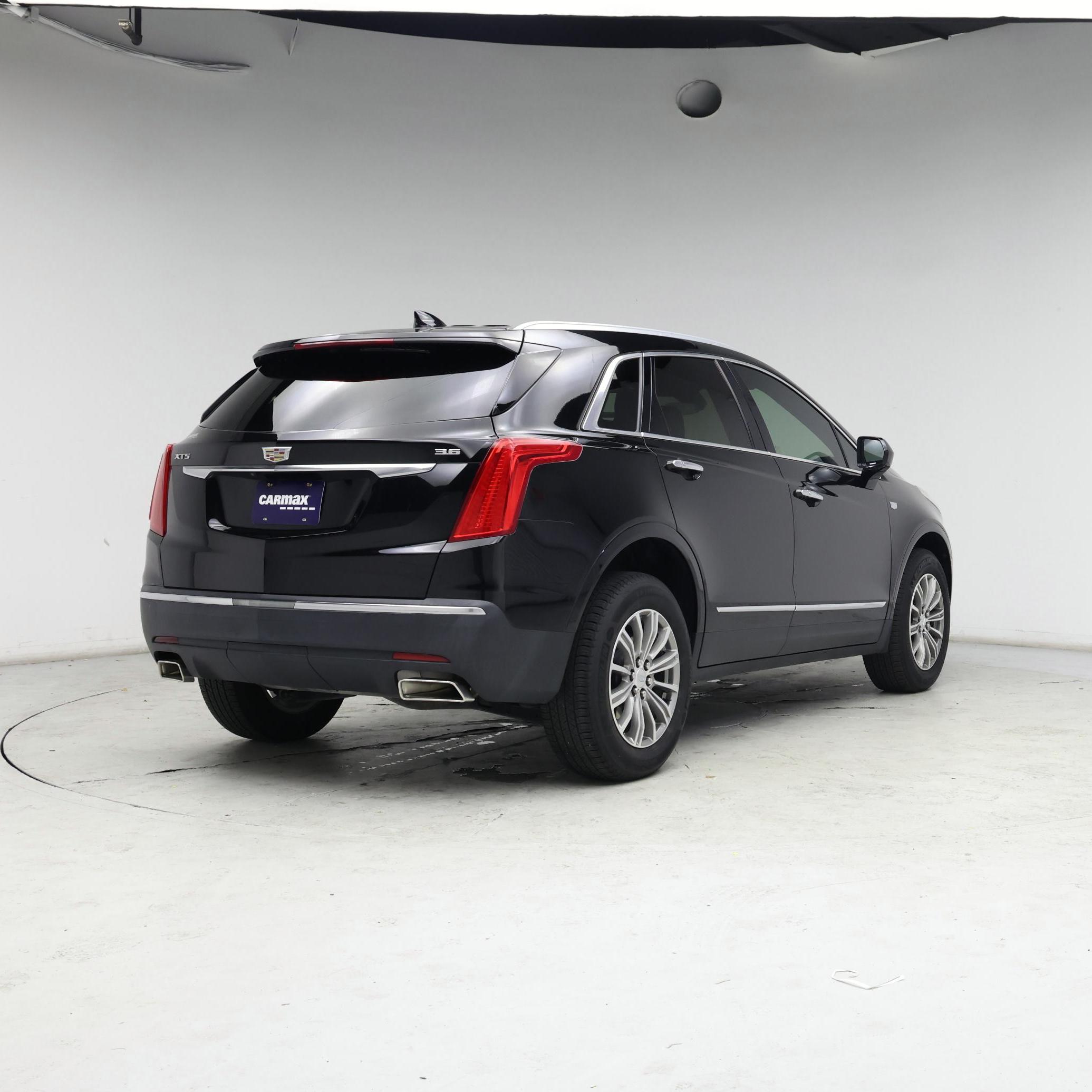 Thumbnail: 2019 Cadillac XT5 - 8