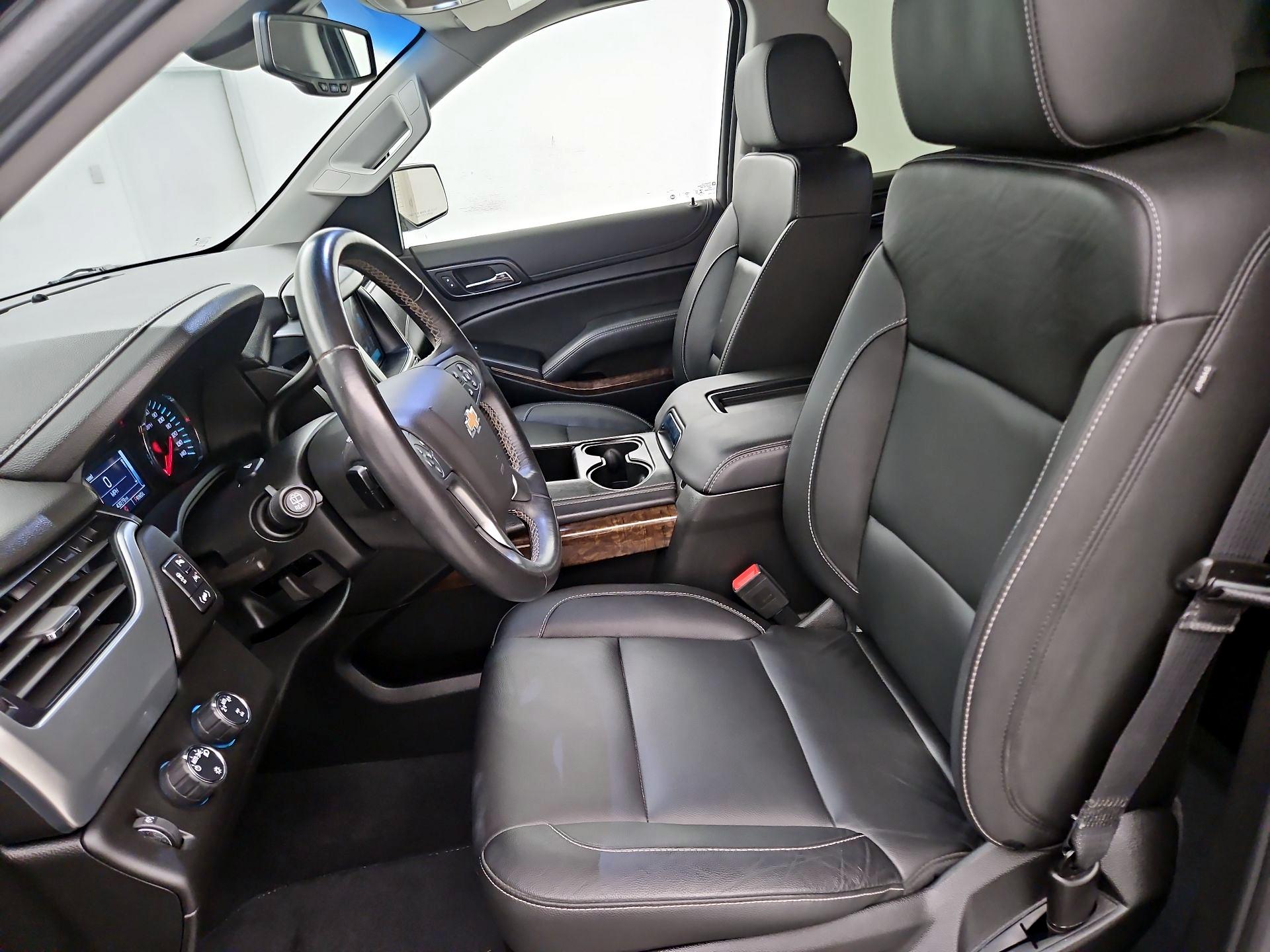 Thumbnail: 2019 Chevrolet Tahoe - 11