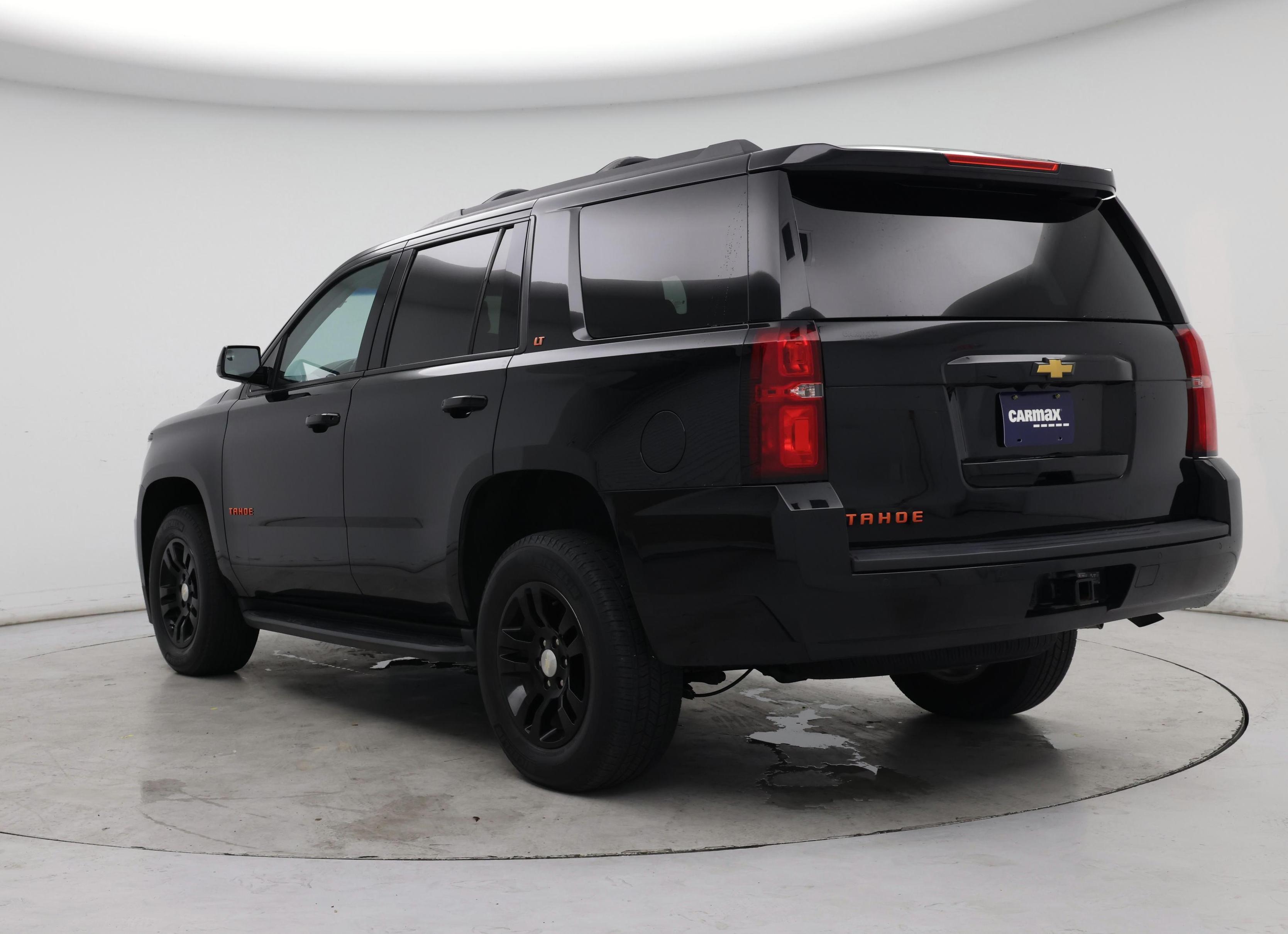 Thumbnail: 2019 Chevrolet Tahoe - 2