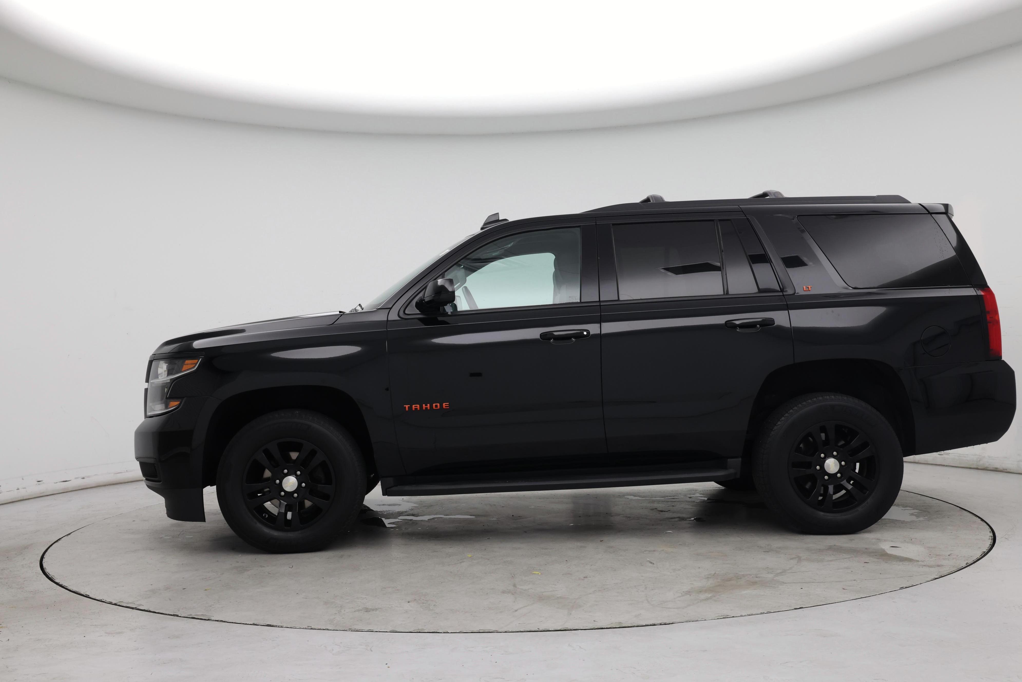 Thumbnail: 2019 Chevrolet Tahoe - 3