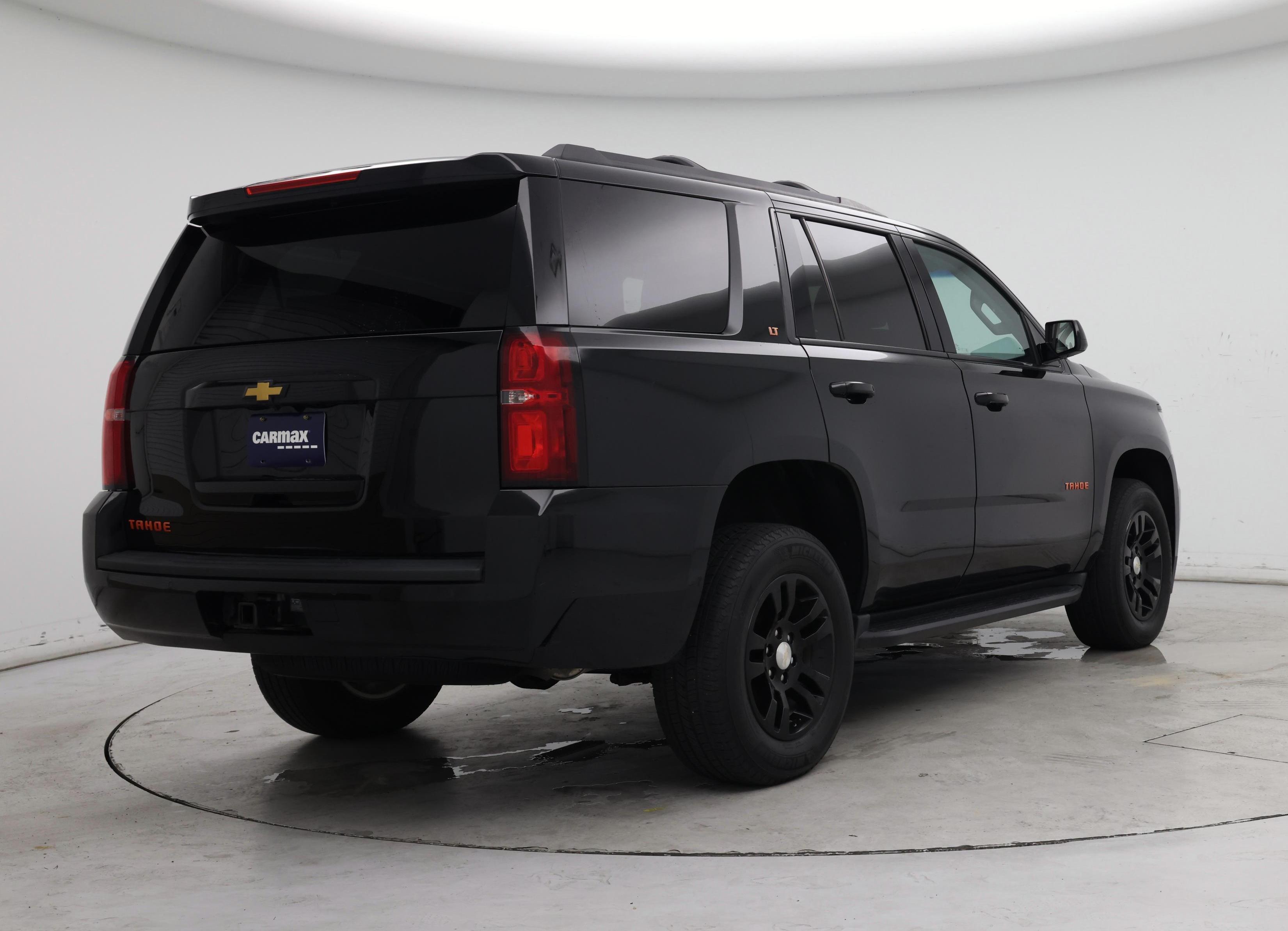 Thumbnail: 2019 Chevrolet Tahoe - 8