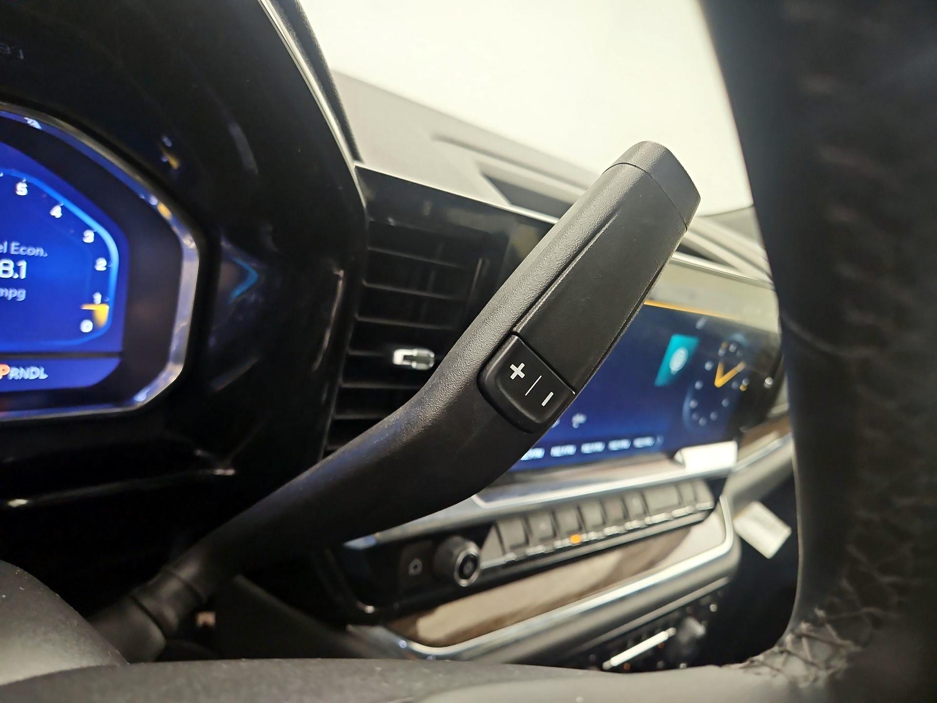Thumbnail: 2023 Chevrolet Silverado 1500 - 17