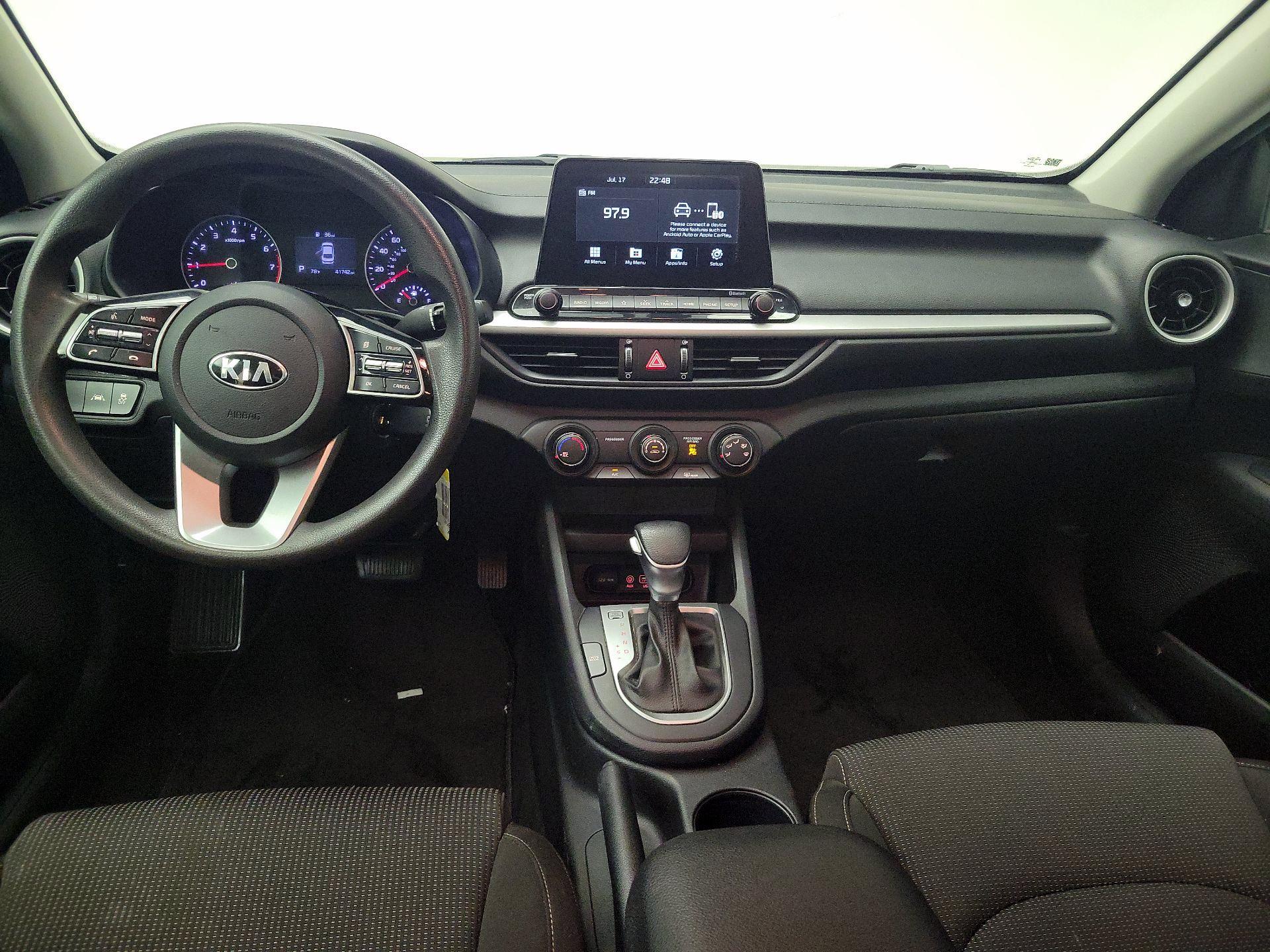 Thumbnail: 2021 Kia Forte - 9