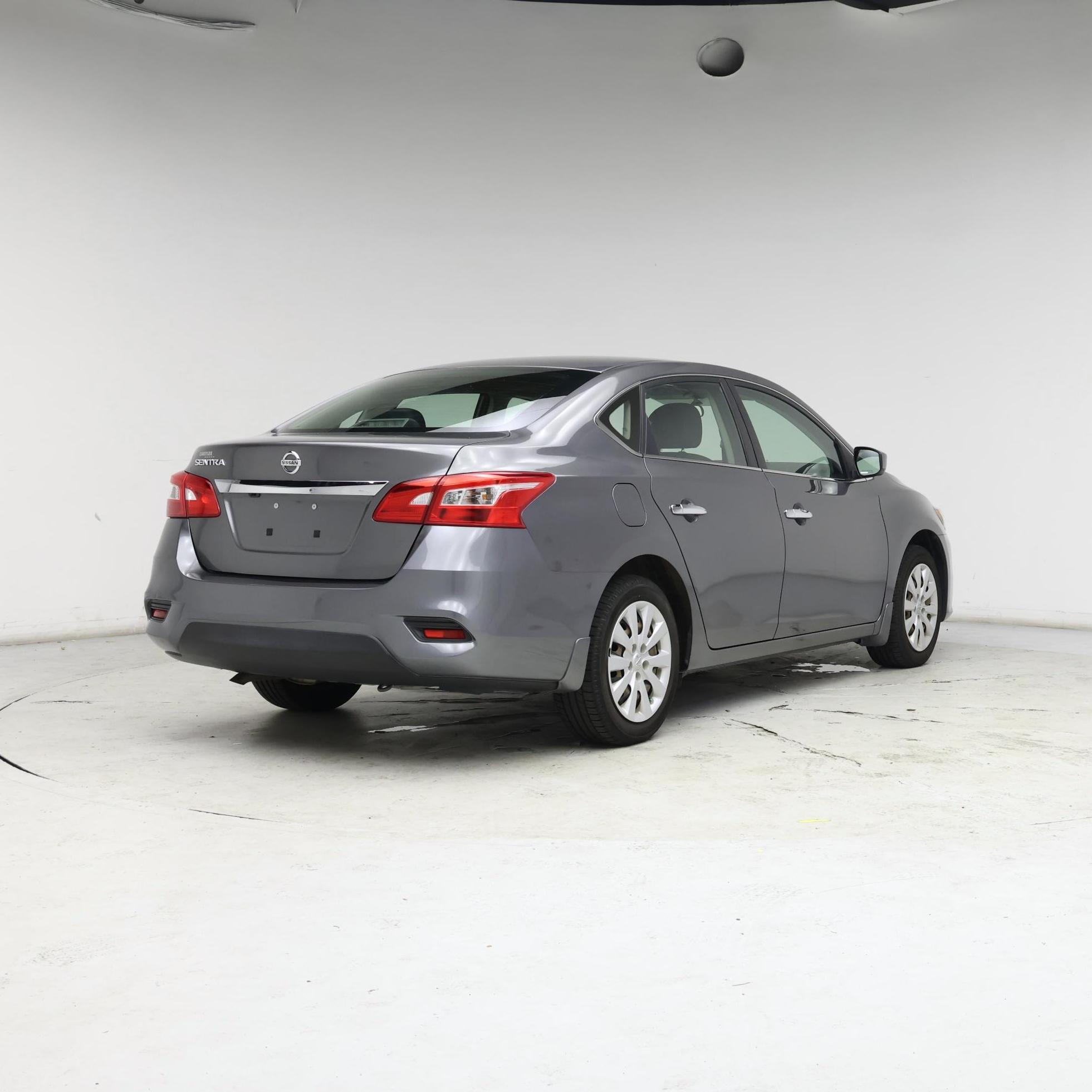 Thumbnail: 2018 Nissan Sentra - 8