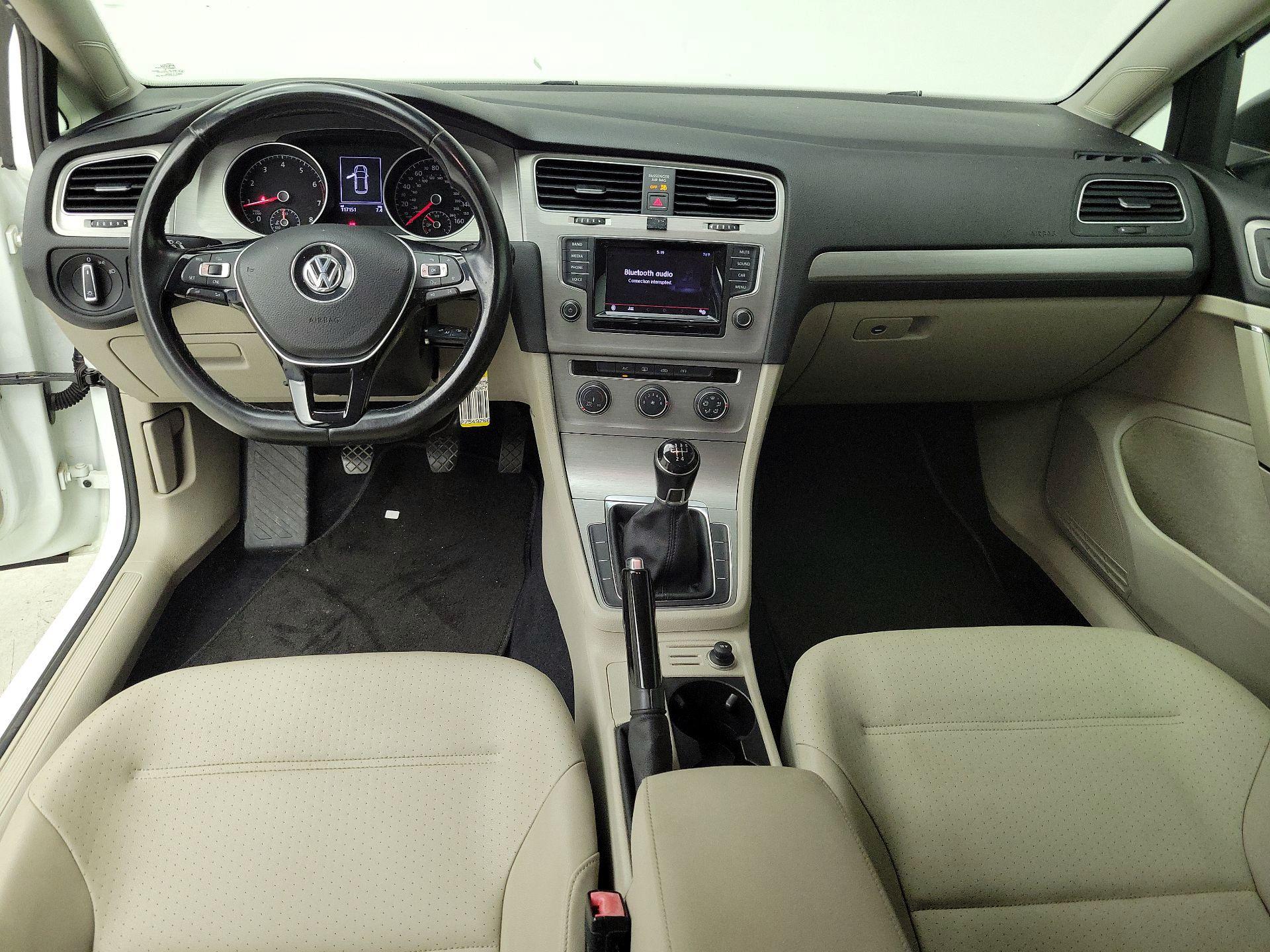 Thumbnail: 2015 Volkswagen Golf - 9
