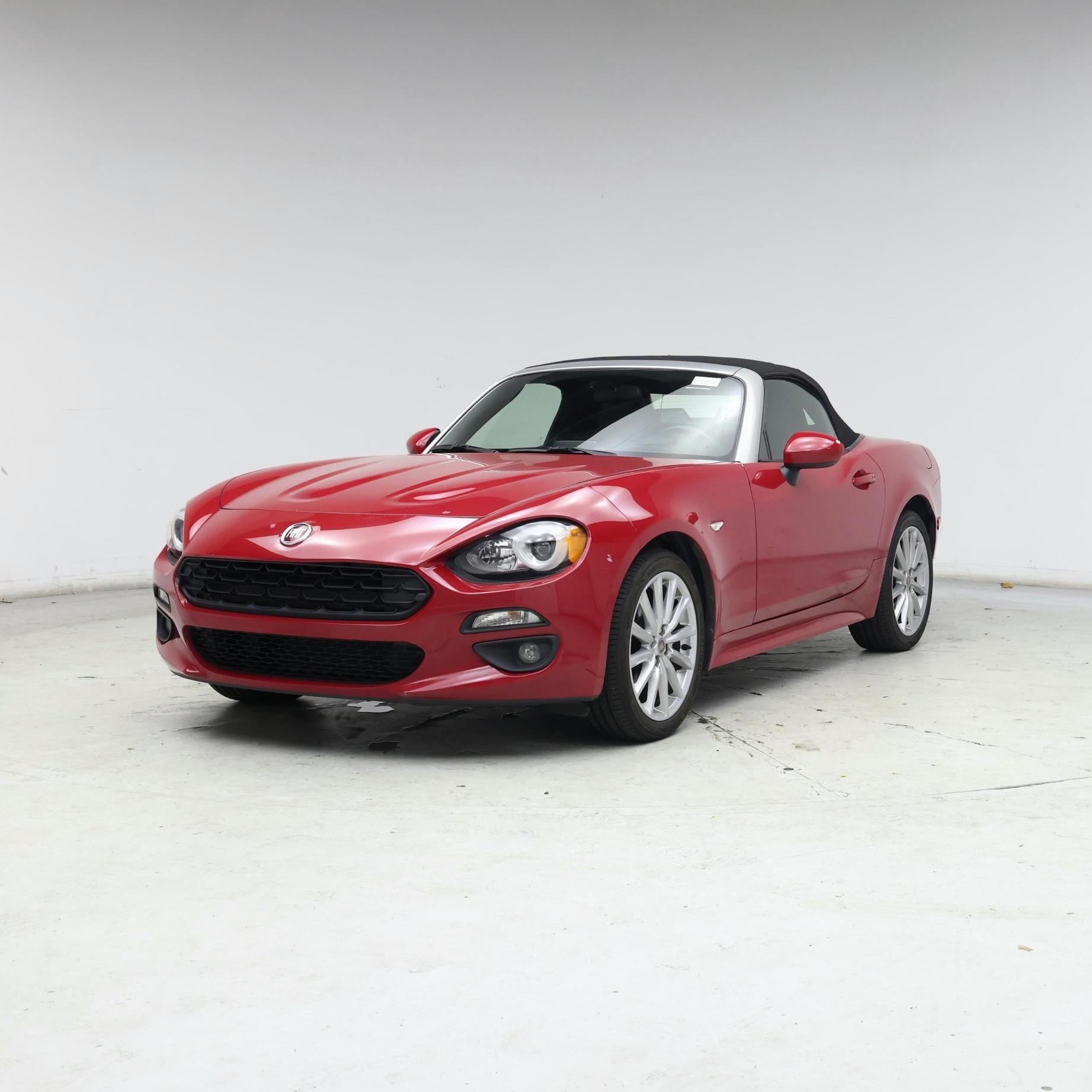 Thumbnail: 2017 Fiat 124 Spider - 4