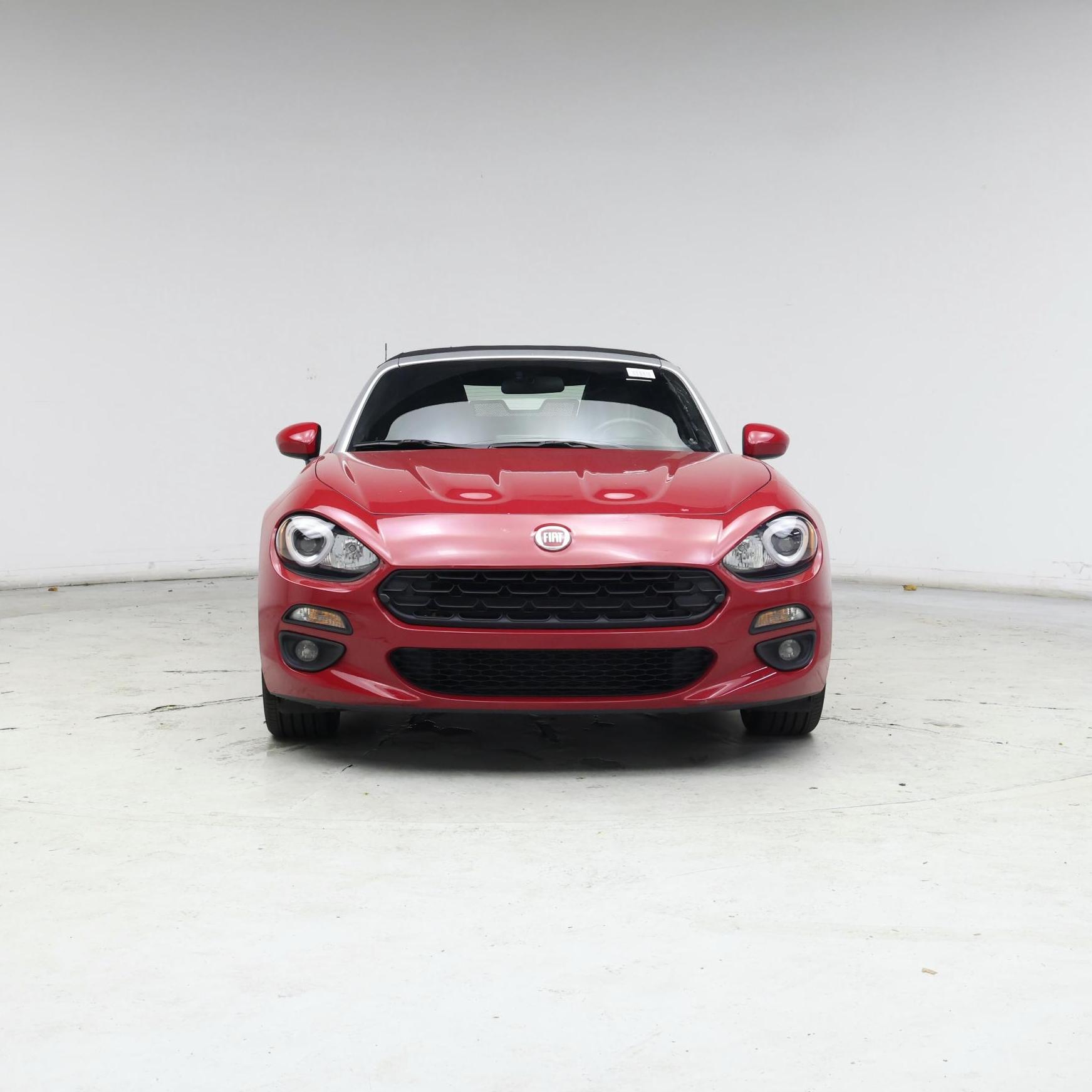 Thumbnail: 2017 Fiat 124 Spider - 5