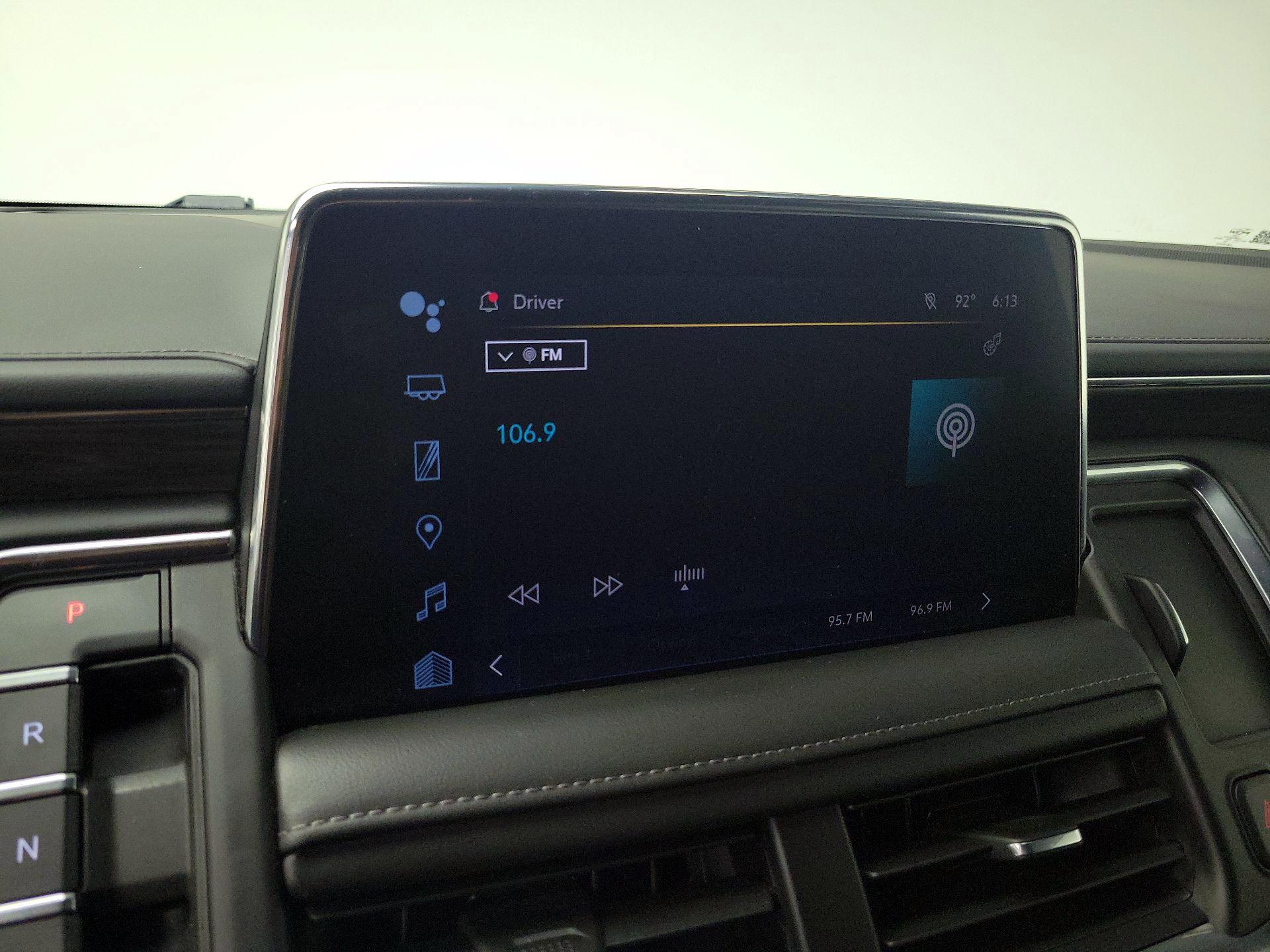 Thumbnail: 2022 Chevrolet Tahoe - 15