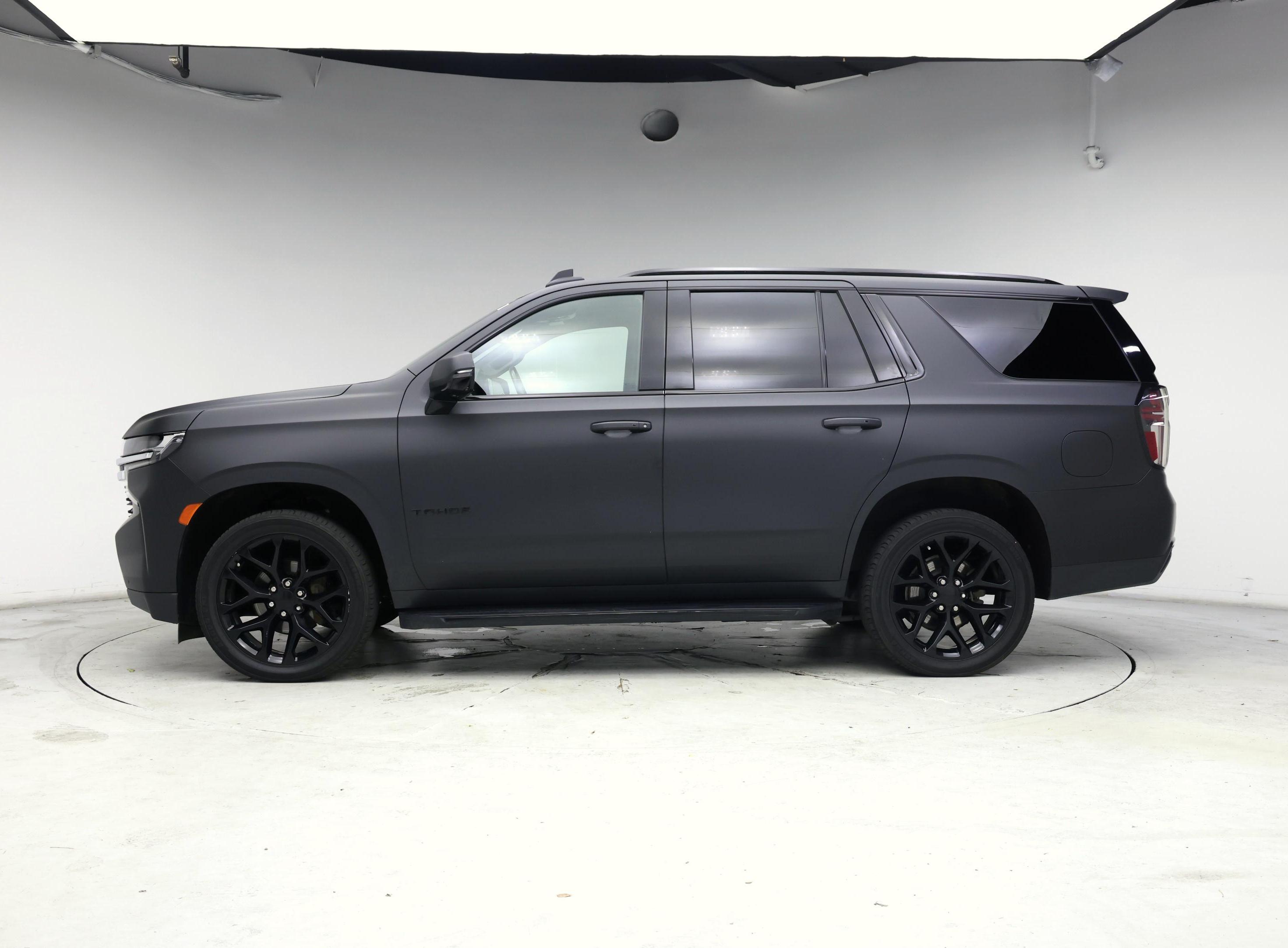 Thumbnail: 2022 Chevrolet Tahoe - 3