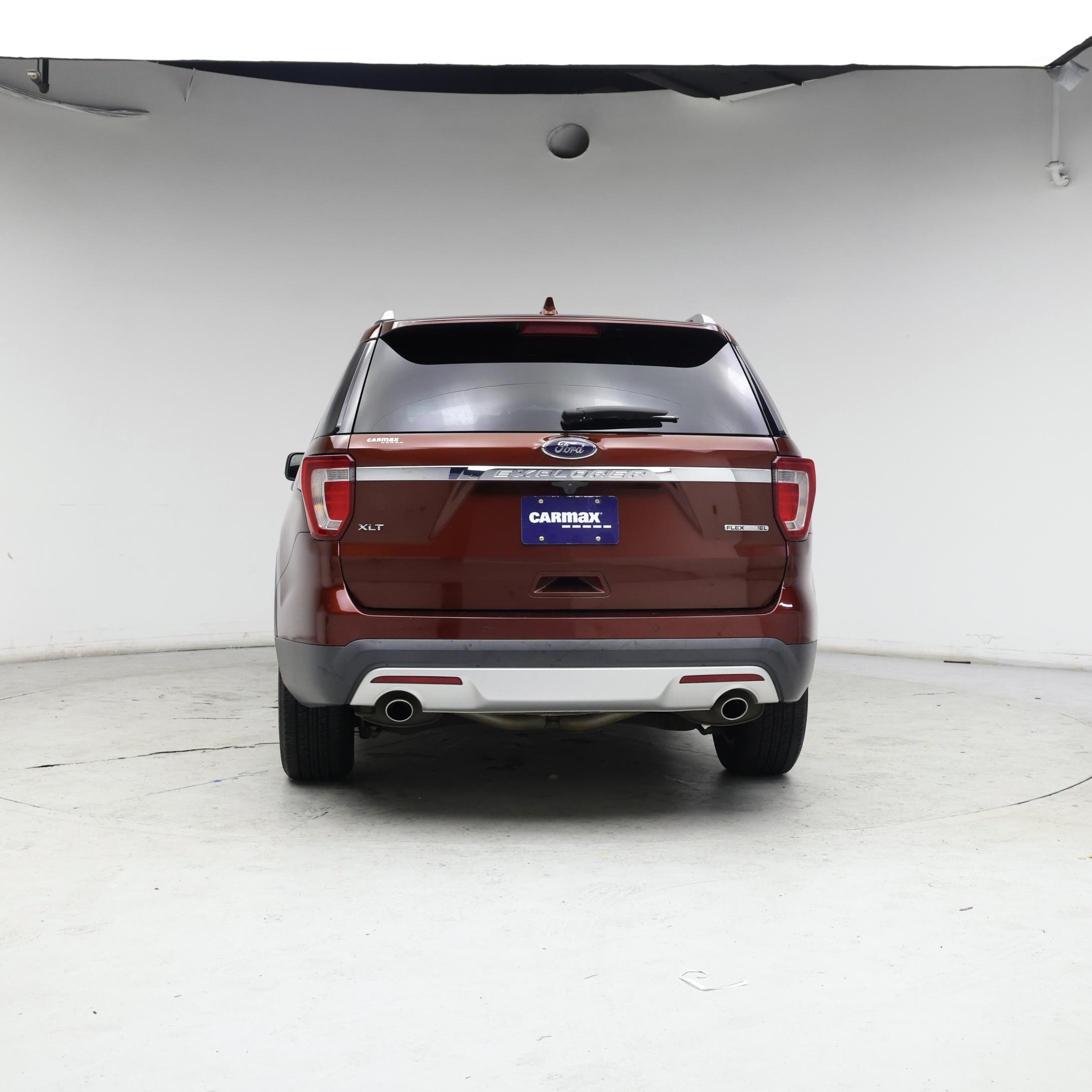 Thumbnail: 2016 Ford Explorer - 6