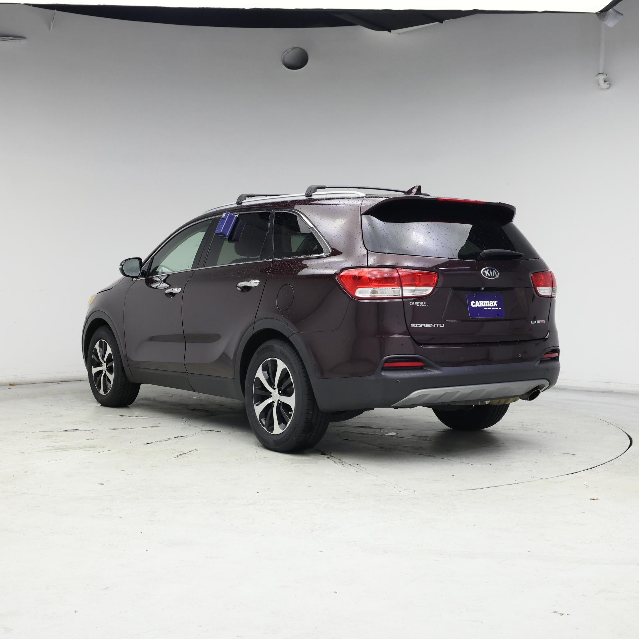 Thumbnail: 2016 Kia Sorento - 2