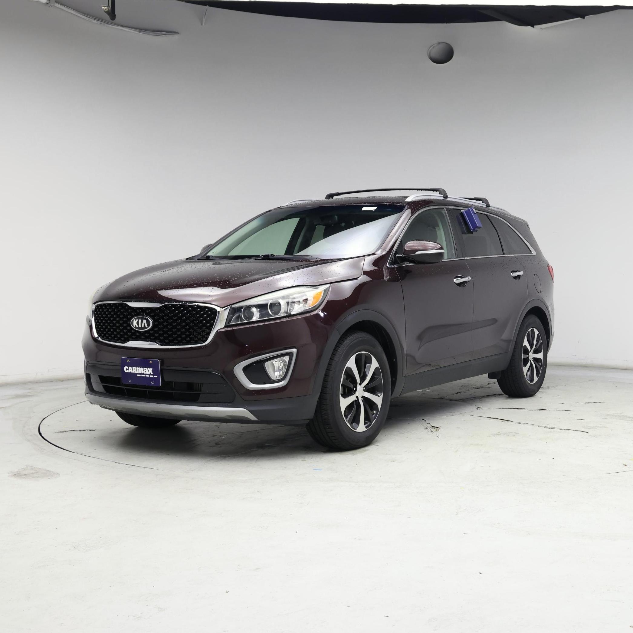 Thumbnail: 2016 Kia Sorento - 4