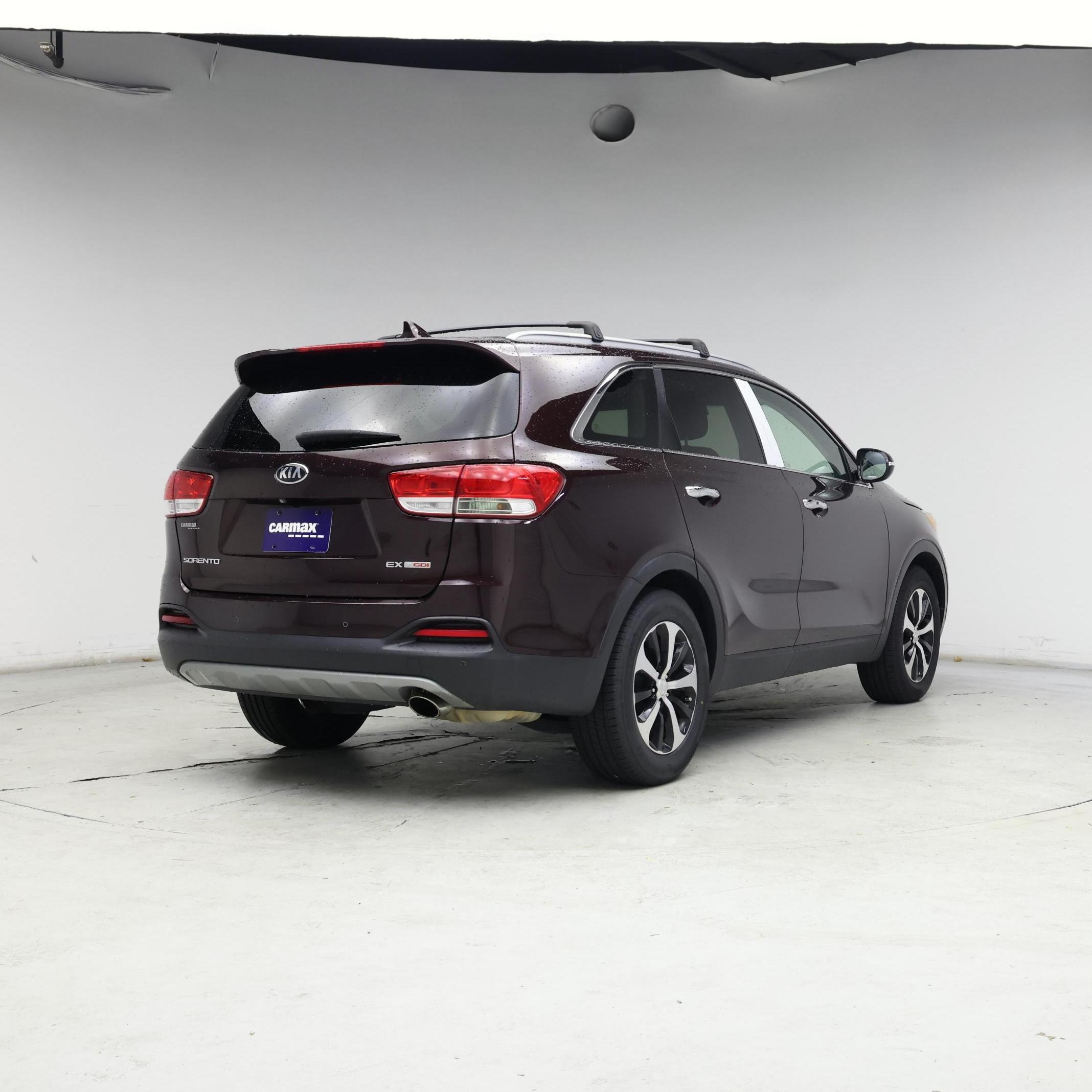 Thumbnail: 2016 Kia Sorento - 8