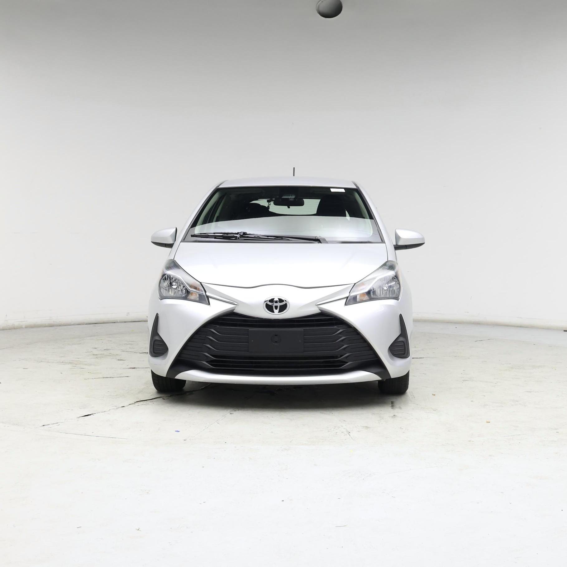 Thumbnail: 2018 Toyota Yaris - 5