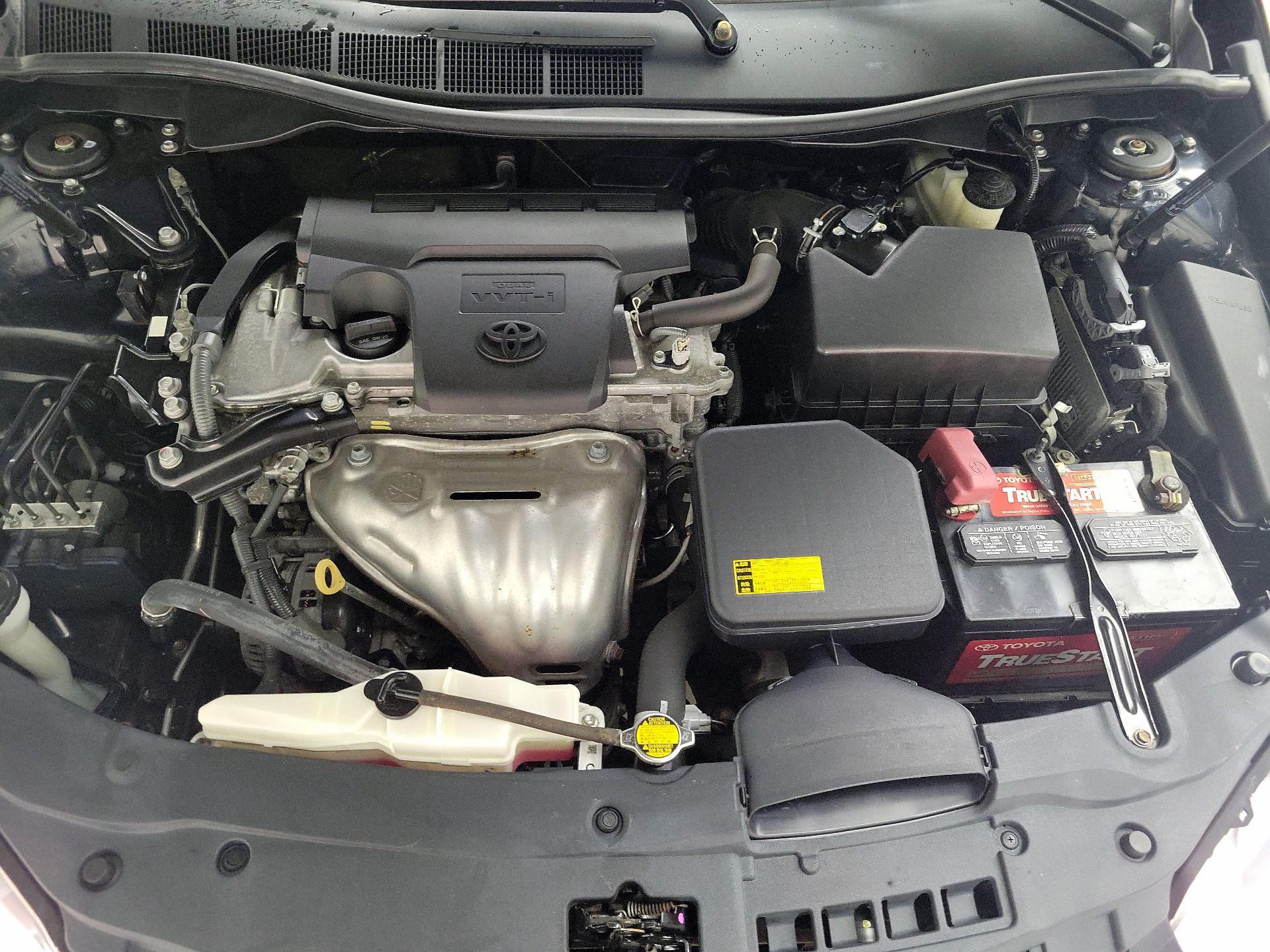 Thumbnail: 2015 Toyota Camry - 20