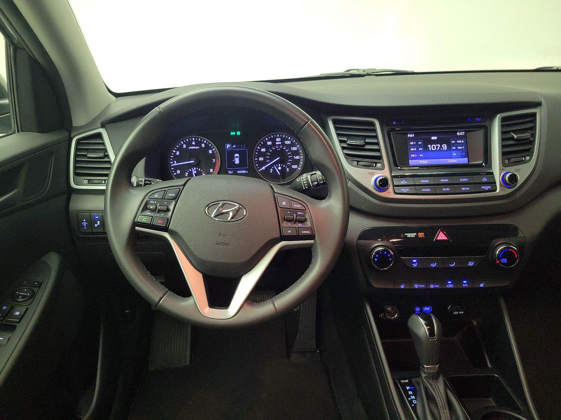 Thumbnail: 2017 Hyundai Tucson - 10