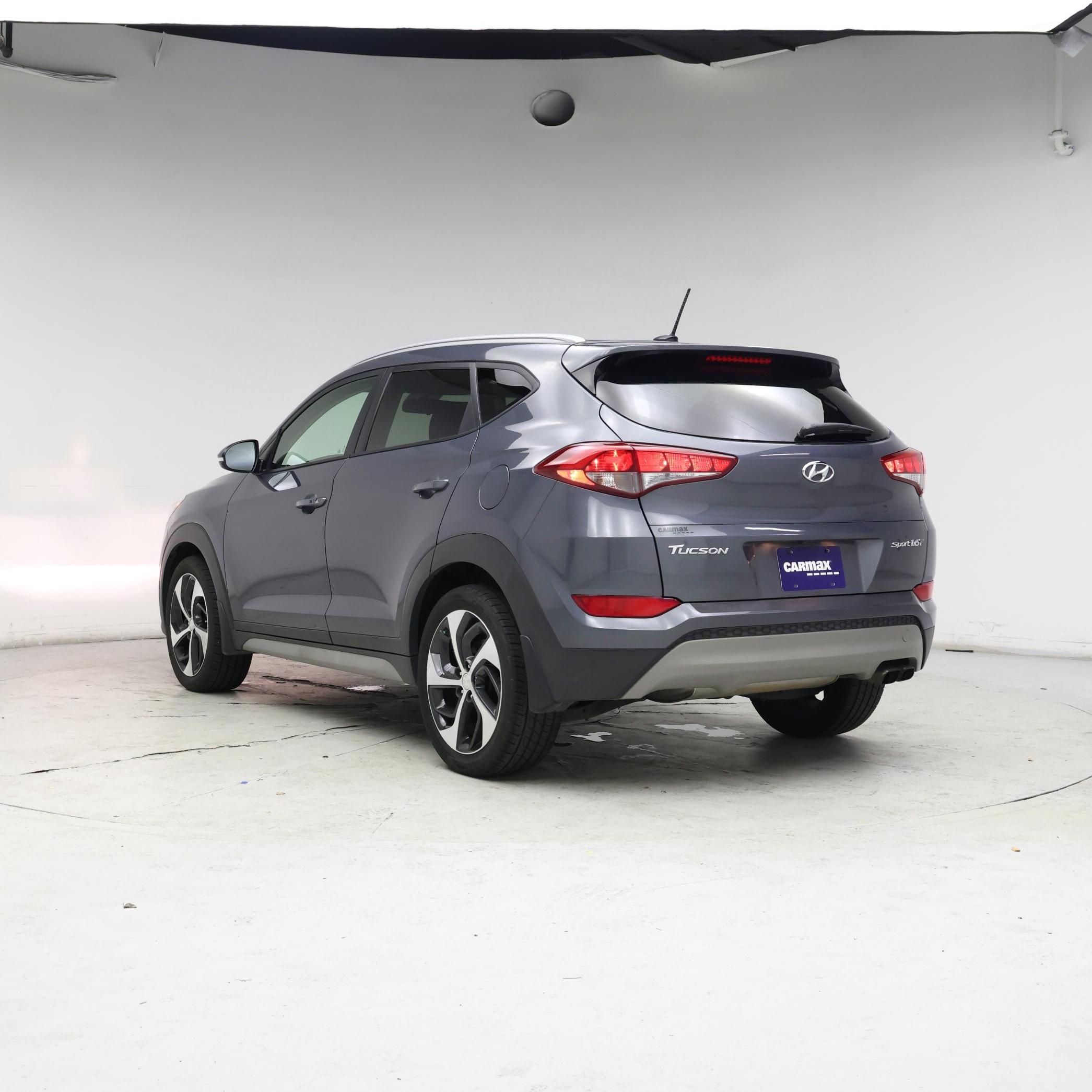 Thumbnail: 2017 Hyundai Tucson - 2