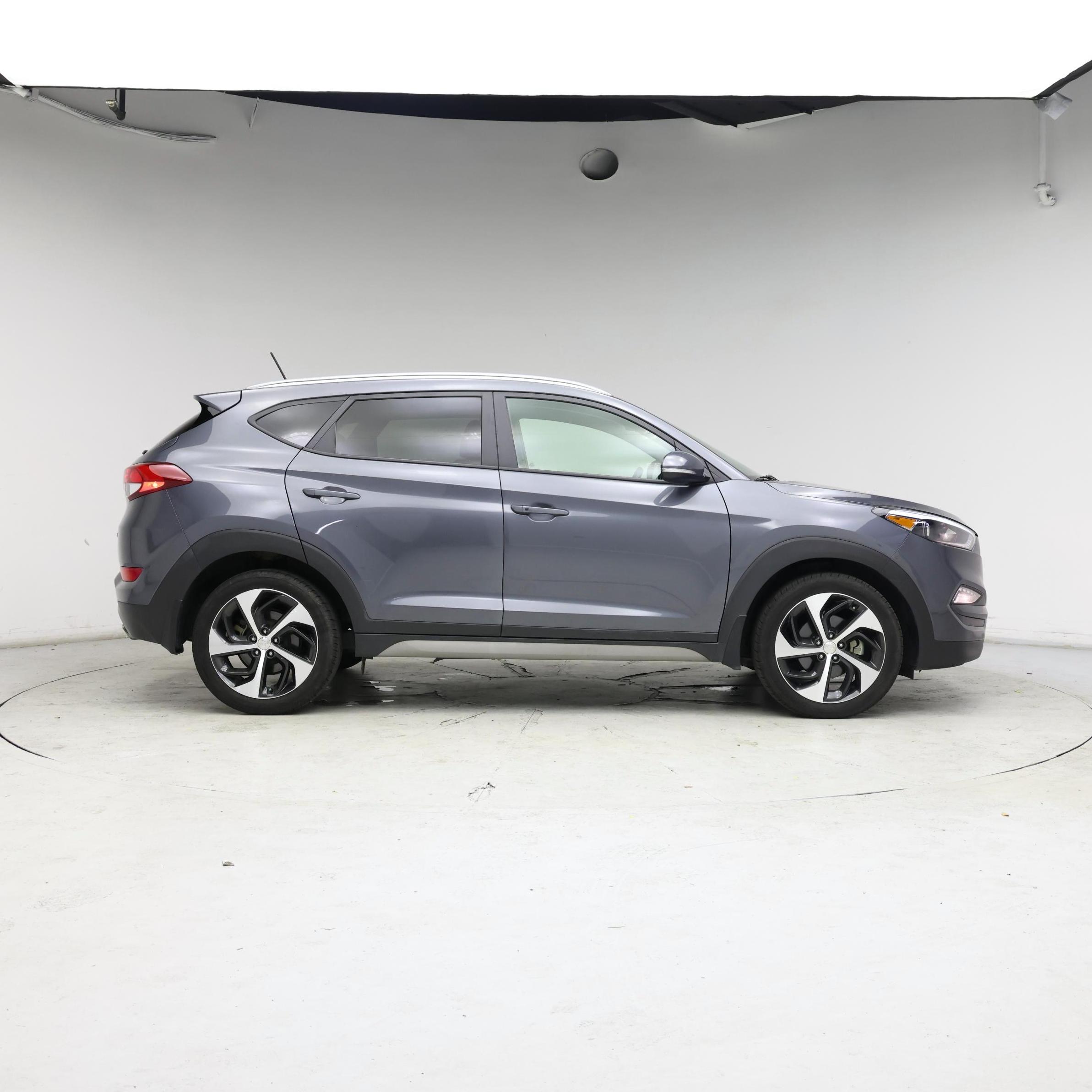 Thumbnail: 2017 Hyundai Tucson - 7