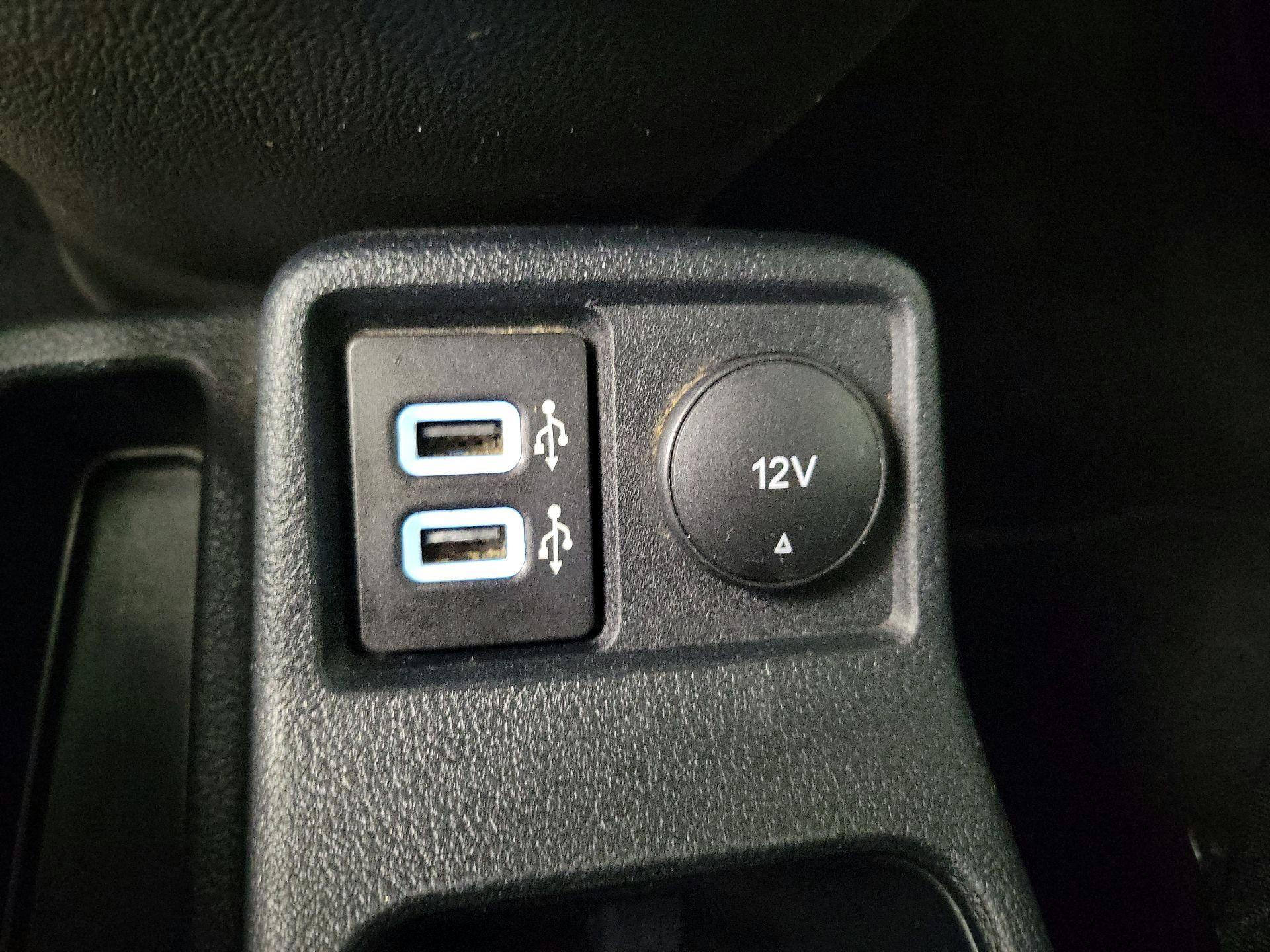 Thumbnail: 2021 Ford Transit Series - 17