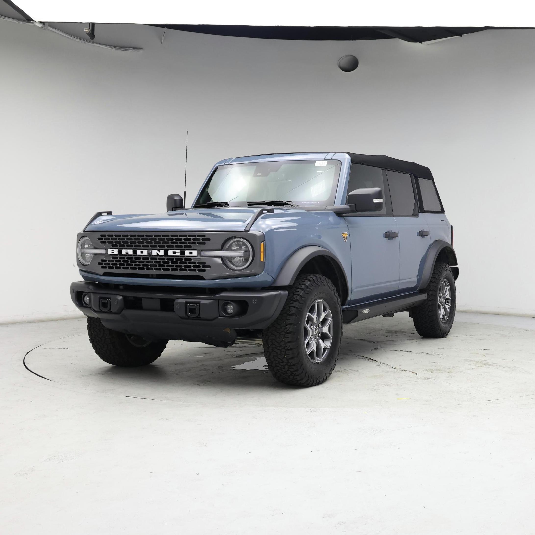 Thumbnail: 2022 Ford Bronco - 4