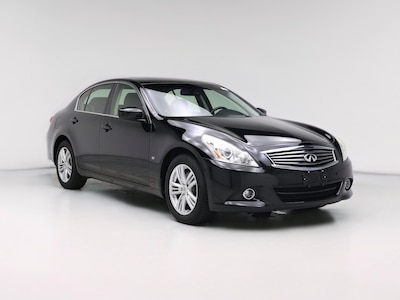 Black 2015 Infiniti Q40
