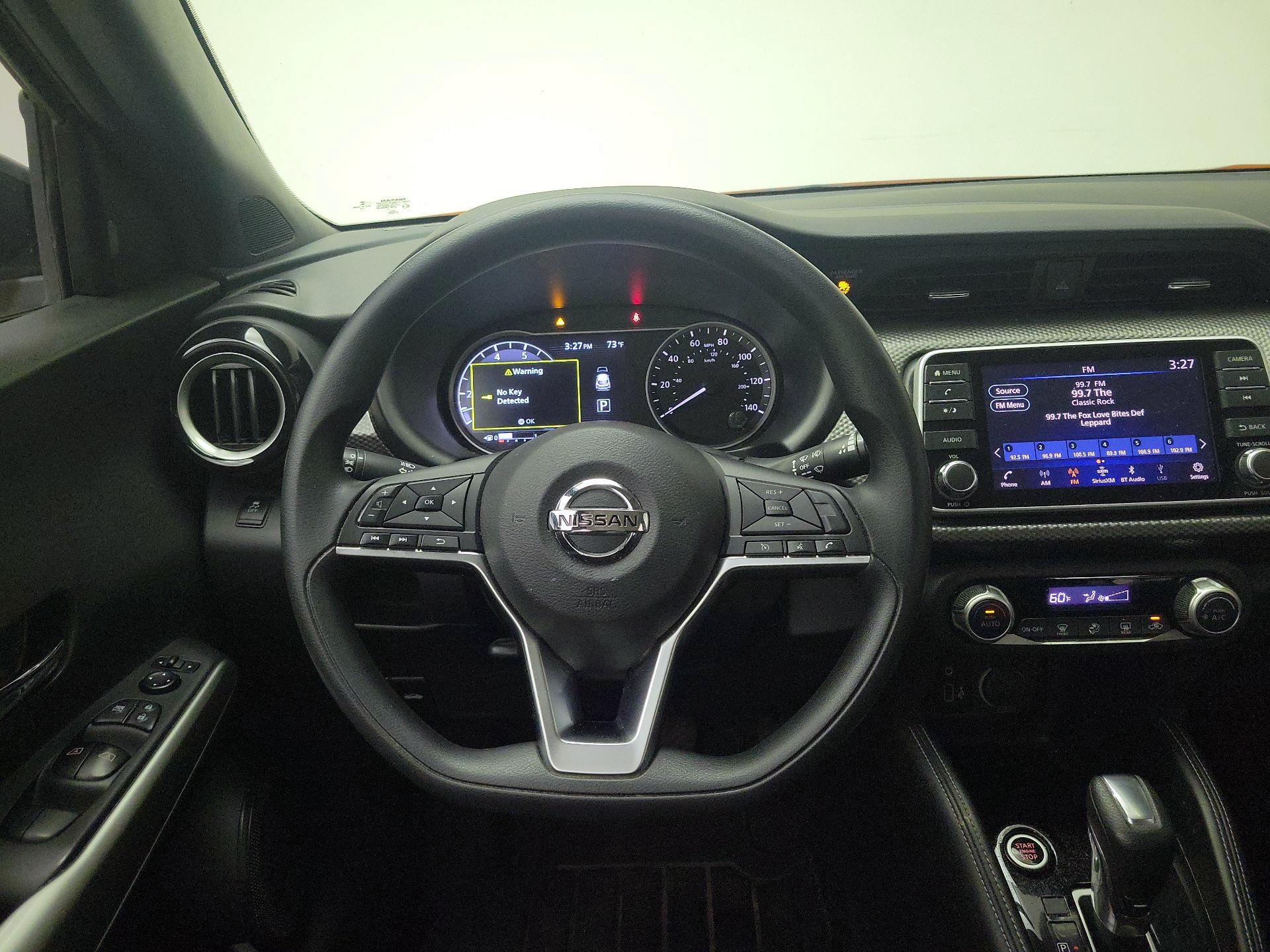 Thumbnail: 2019 Nissan Kicks - 10