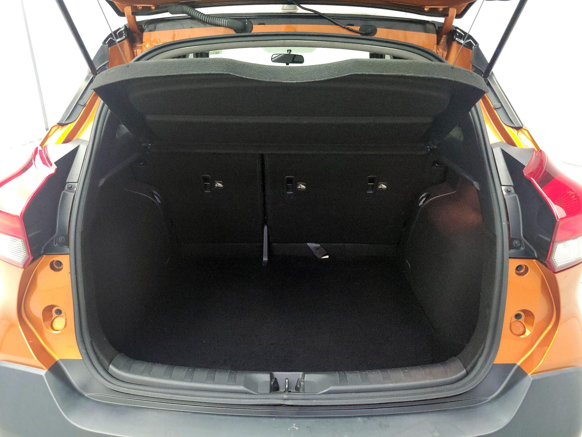 Thumbnail: 2019 Nissan Kicks - 20