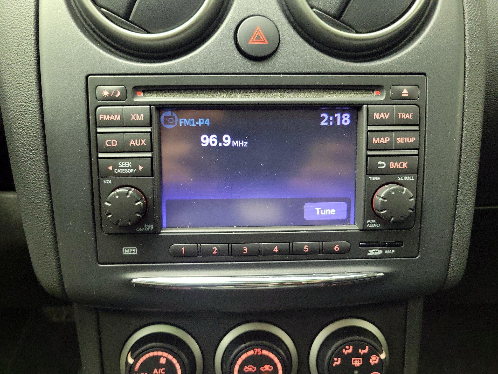 Thumbnail: 2013 Nissan Rogue - 16