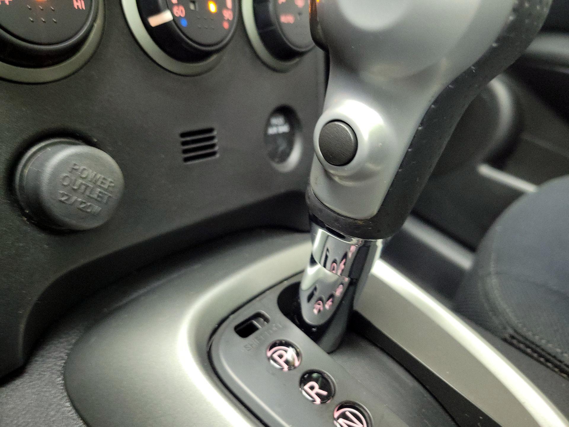 Thumbnail: 2013 Nissan Rogue - 19