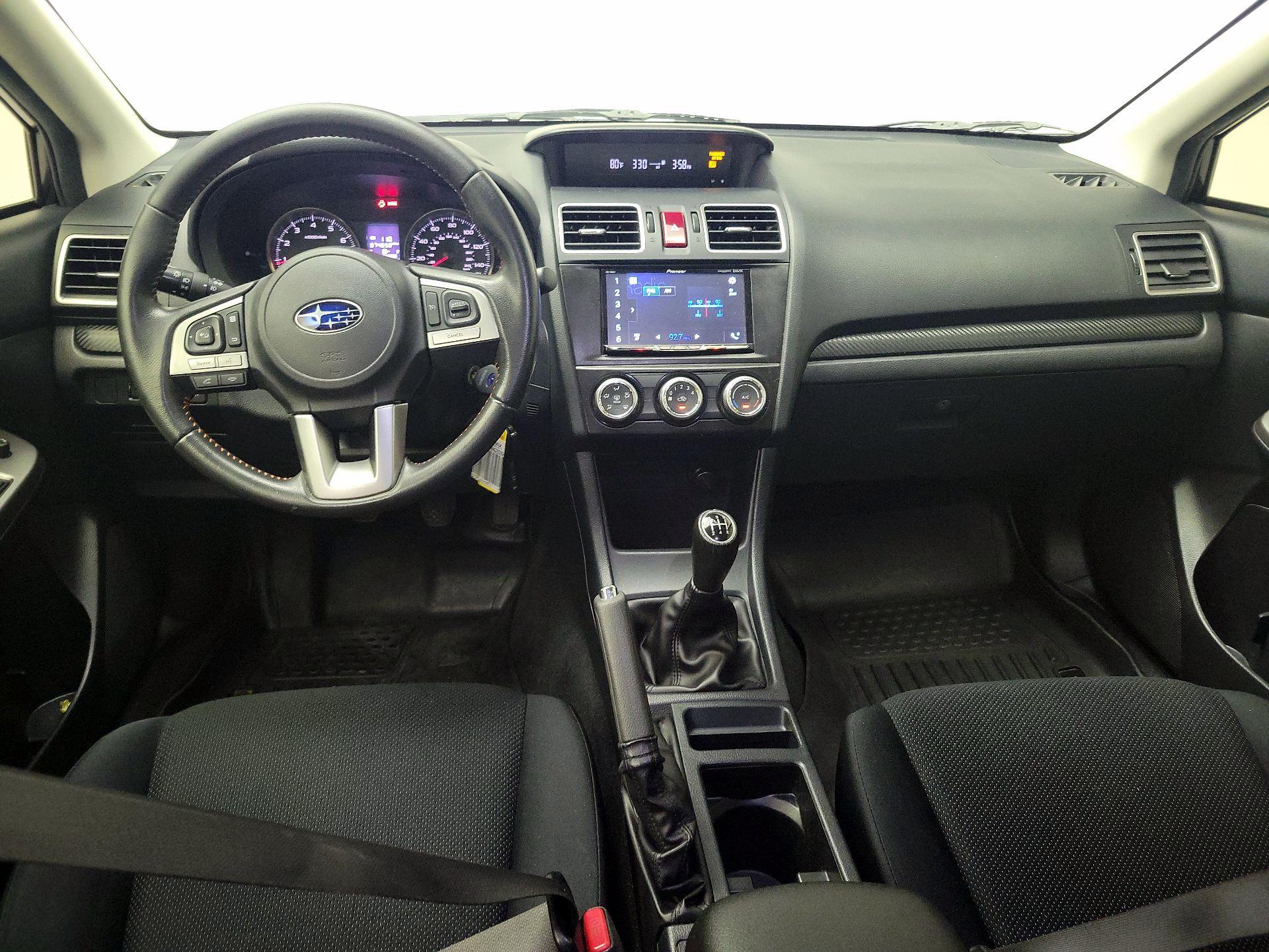 Thumbnail: 2017 Subaru Crosstrek - 9