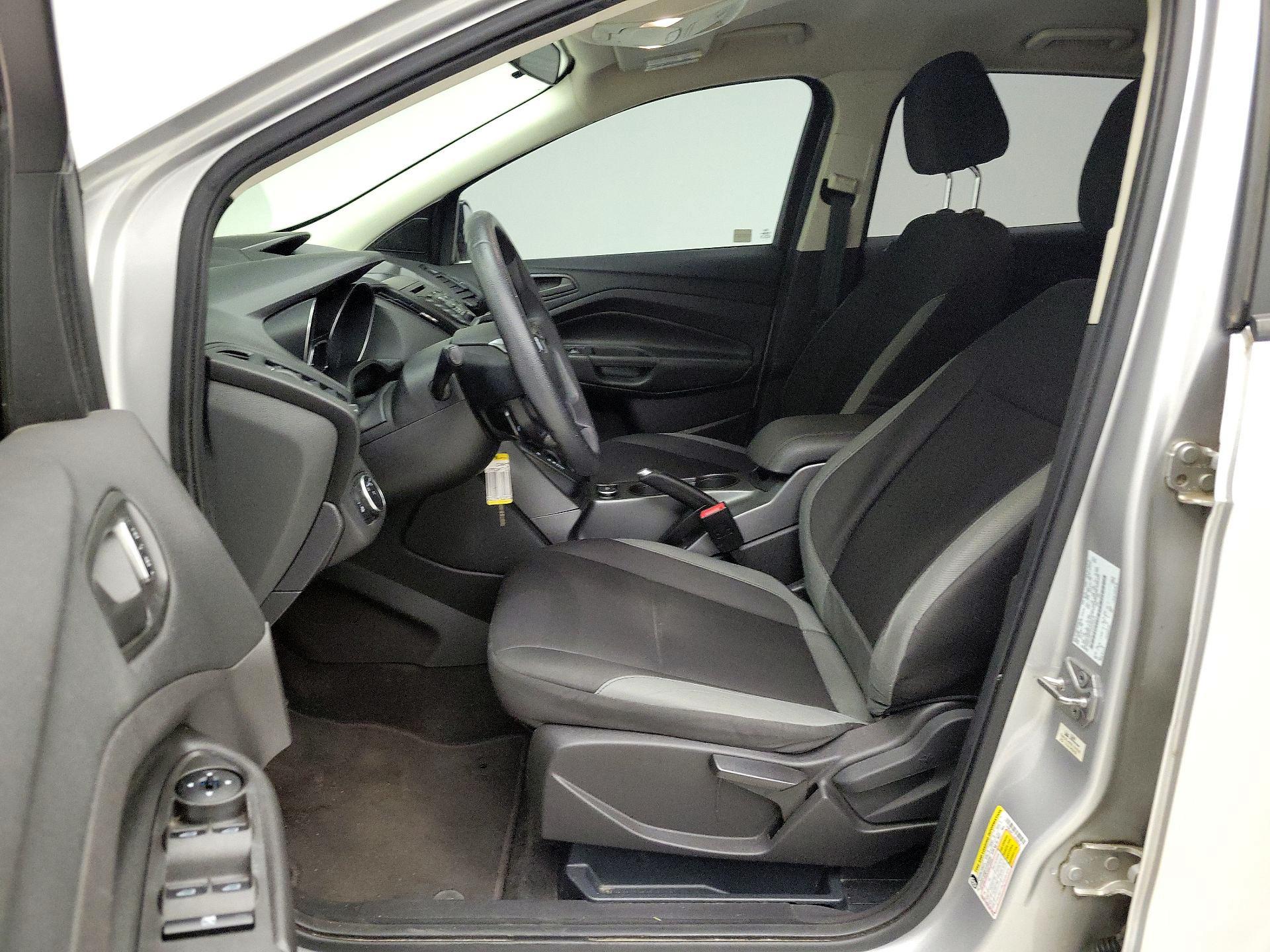Thumbnail: 2016 Ford Escape - 11