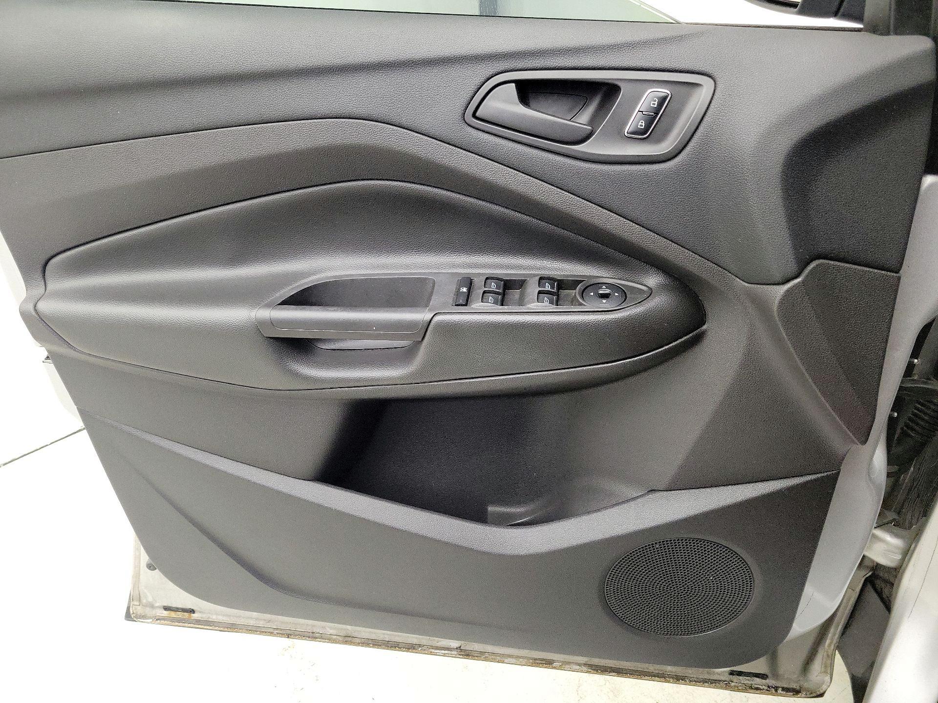 Thumbnail: 2016 Ford Escape - 12