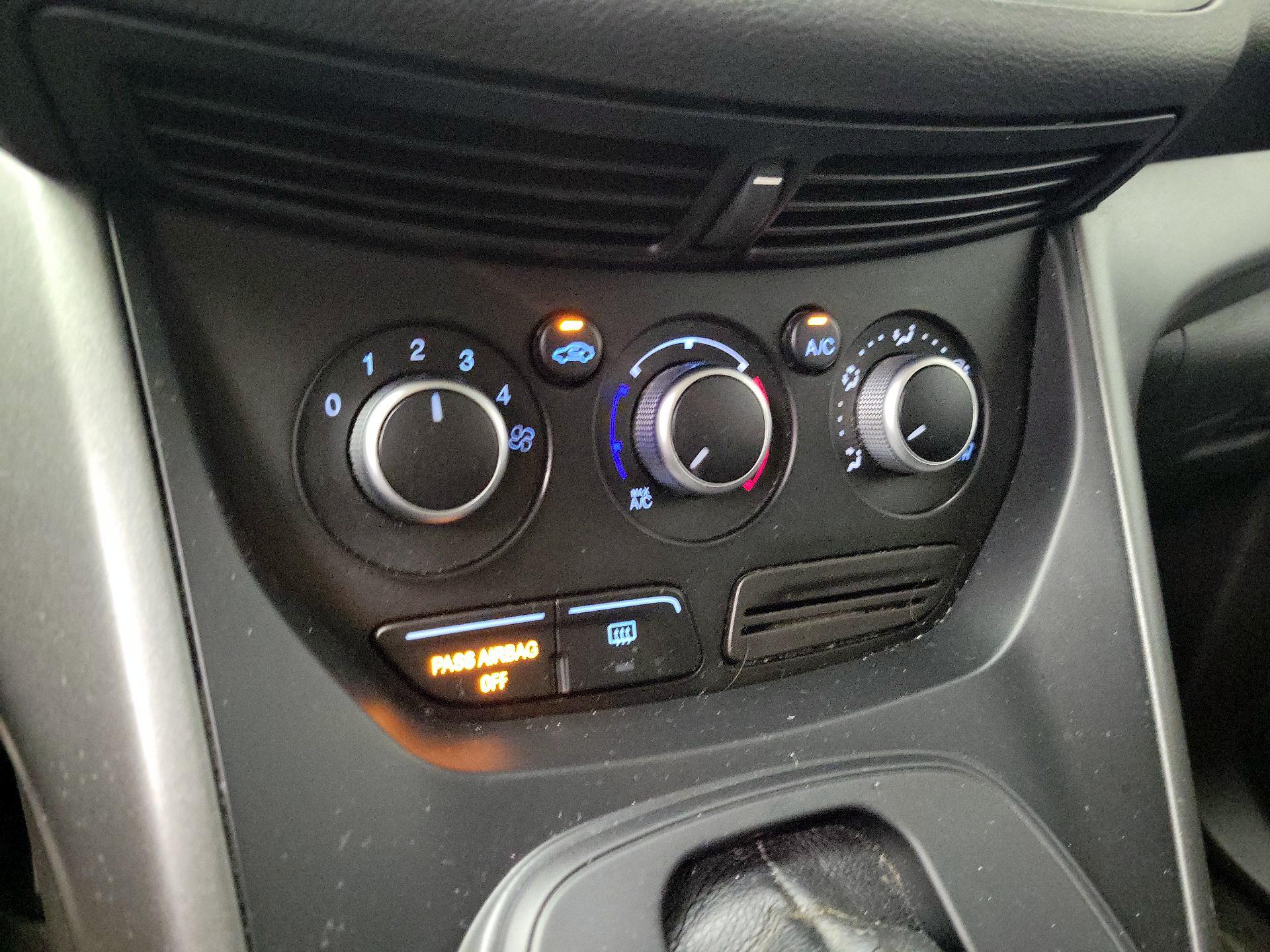 Thumbnail: 2016 Ford Escape - 16