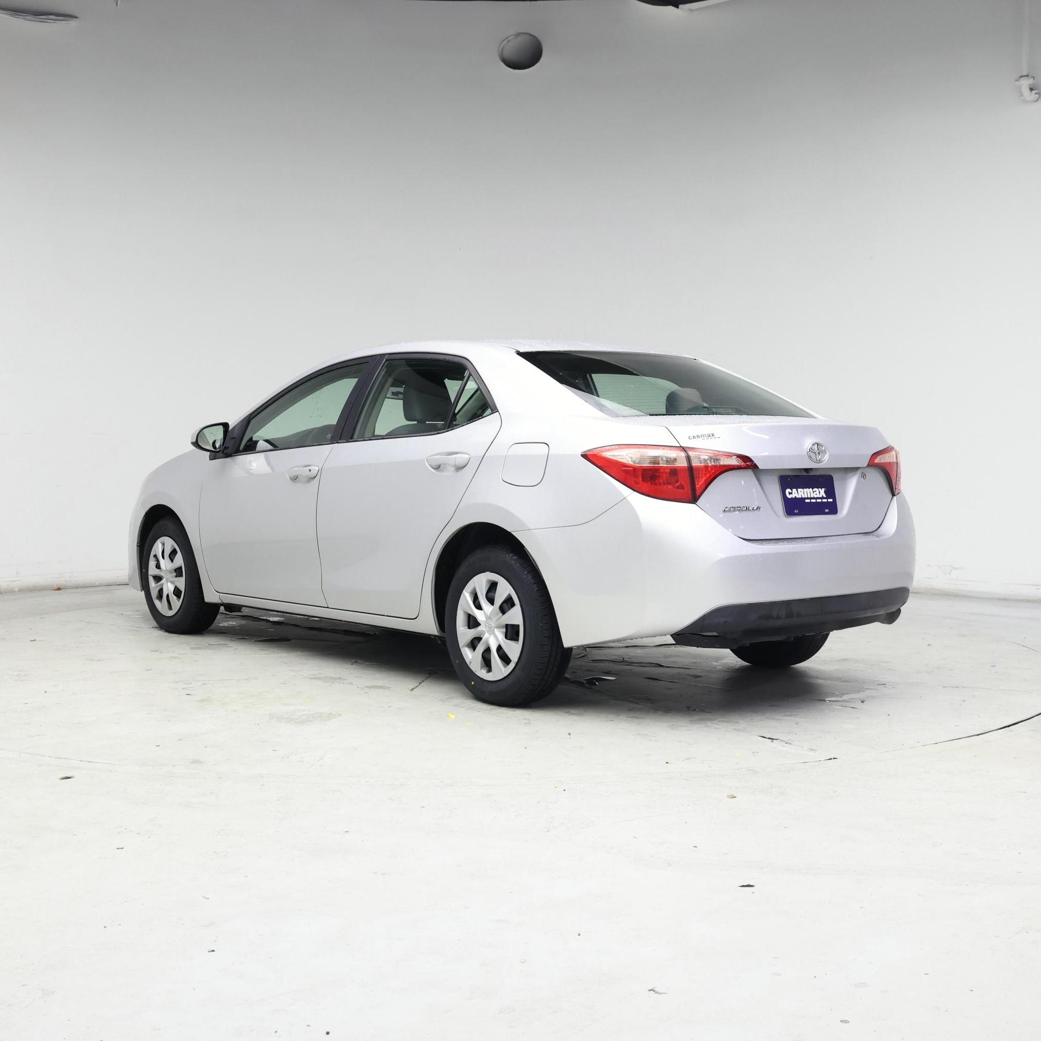 Thumbnail: 2017 Toyota Corolla - 2