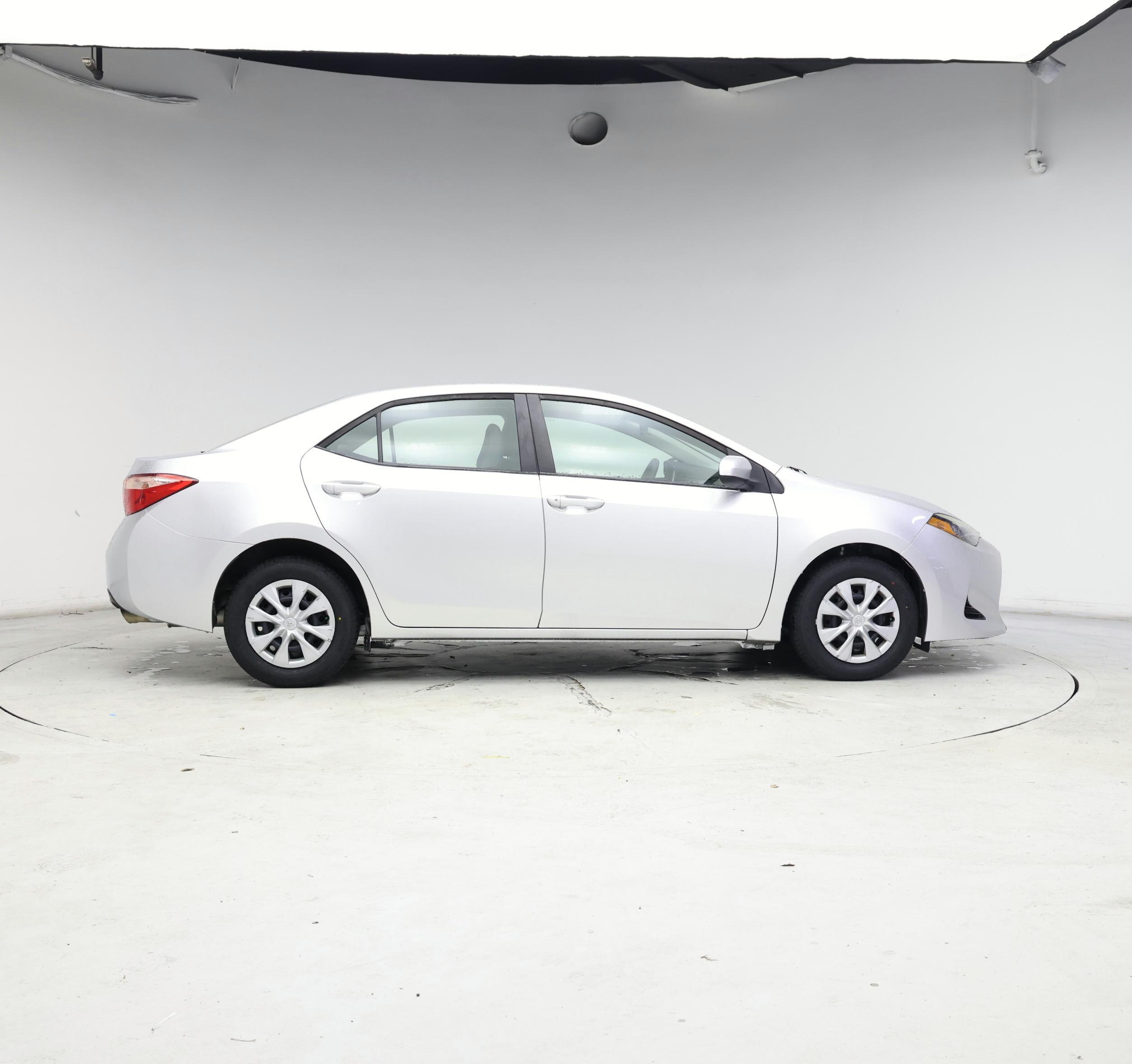 Thumbnail: 2017 Toyota Corolla - 7