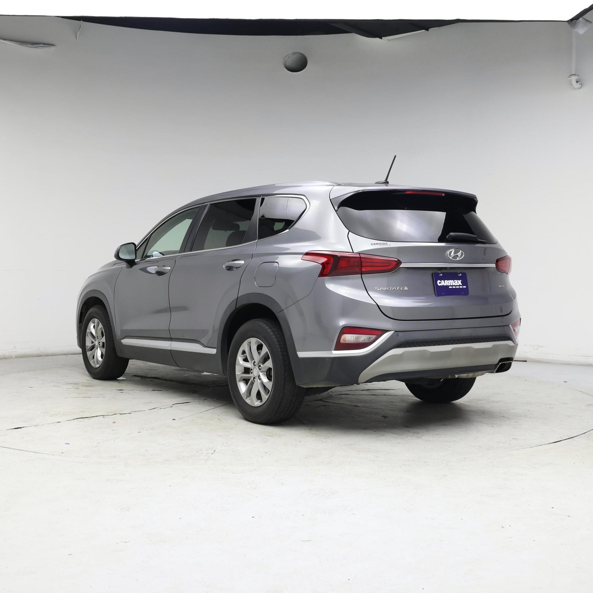 Thumbnail: 2019 Hyundai Santa Fe - 2