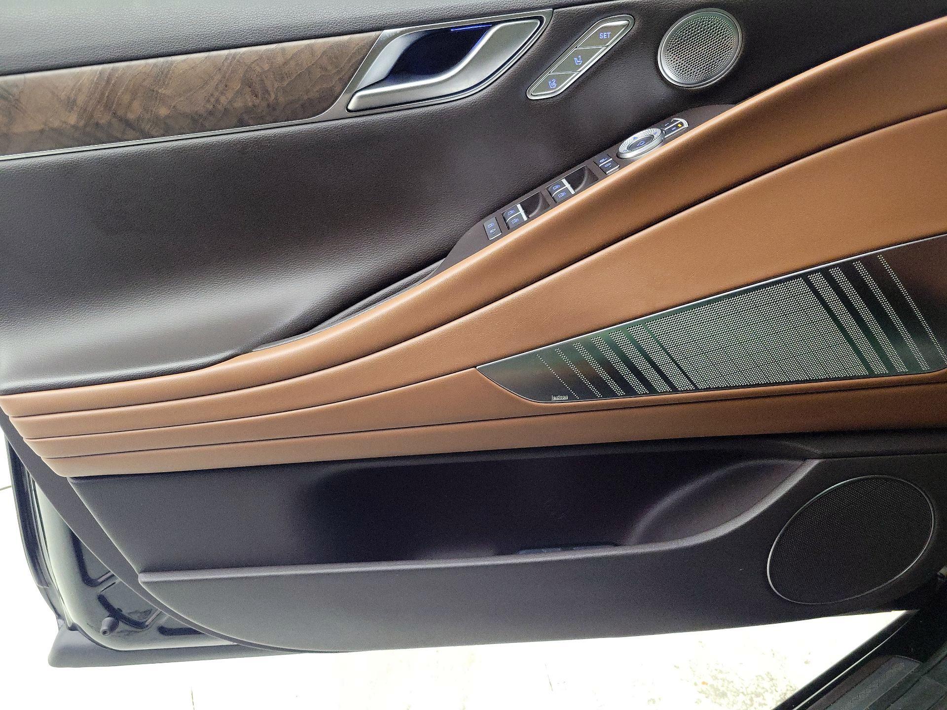 Thumbnail: 2022 Genesis G80 - 12
