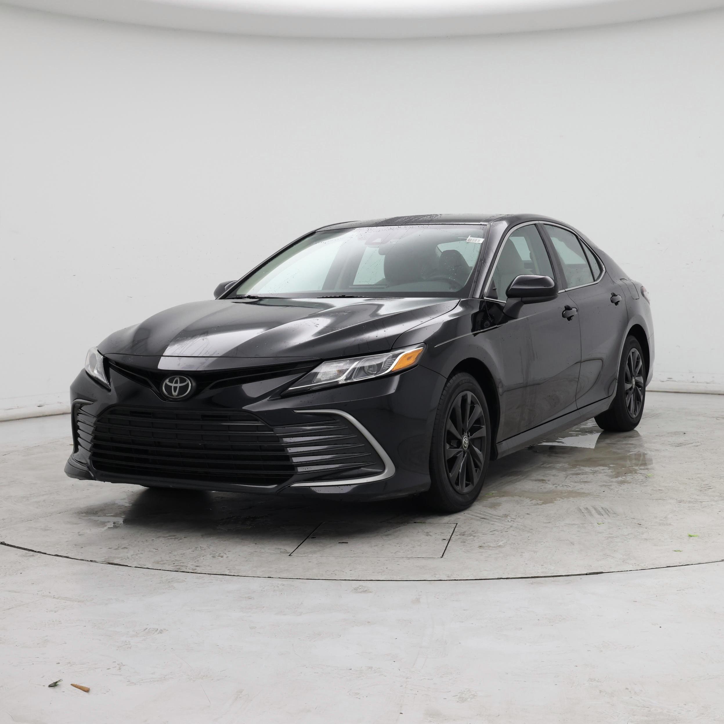 Thumbnail: 2022 Toyota Camry - 4