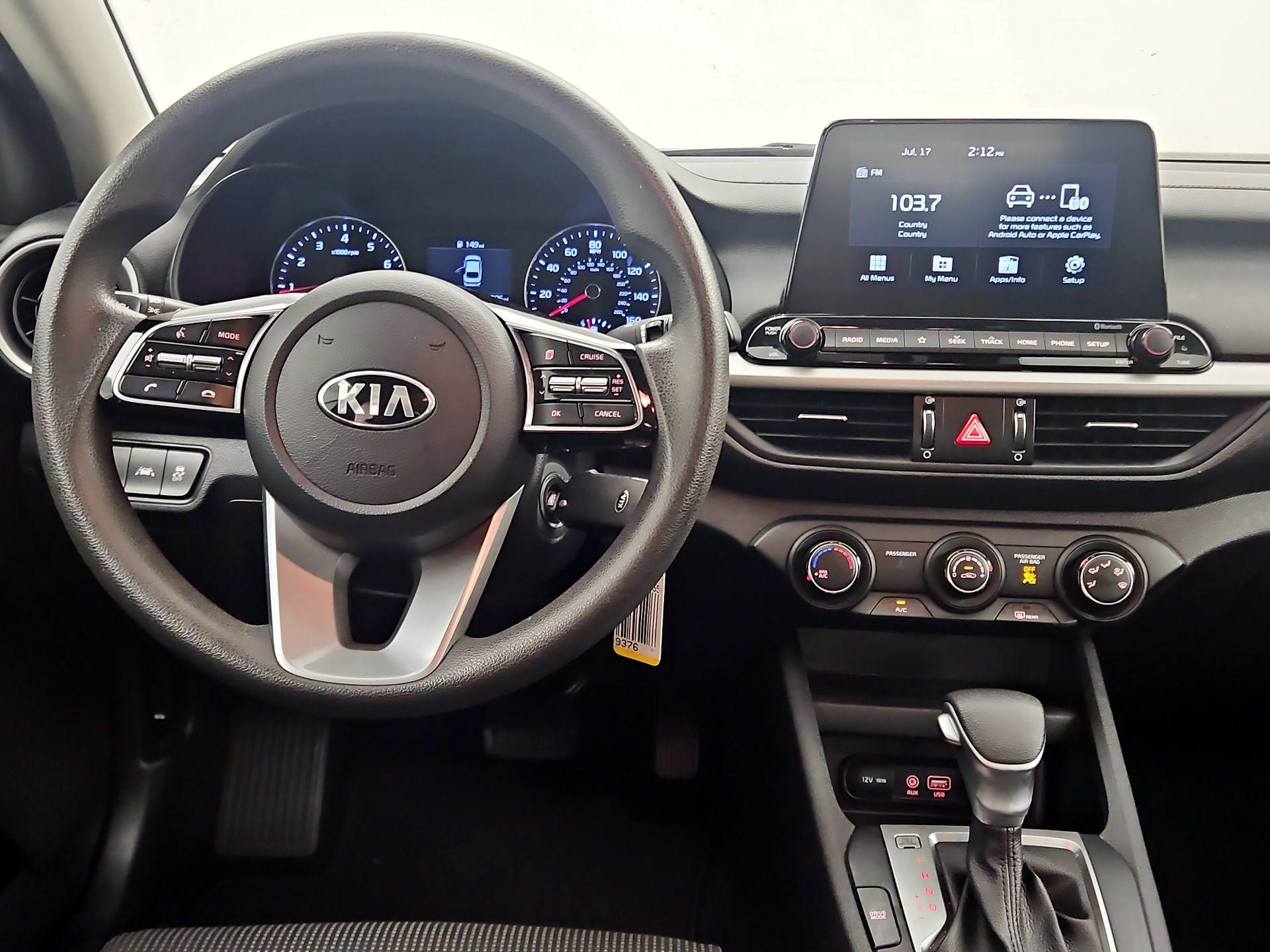 Thumbnail: 2021 Kia Forte - 10