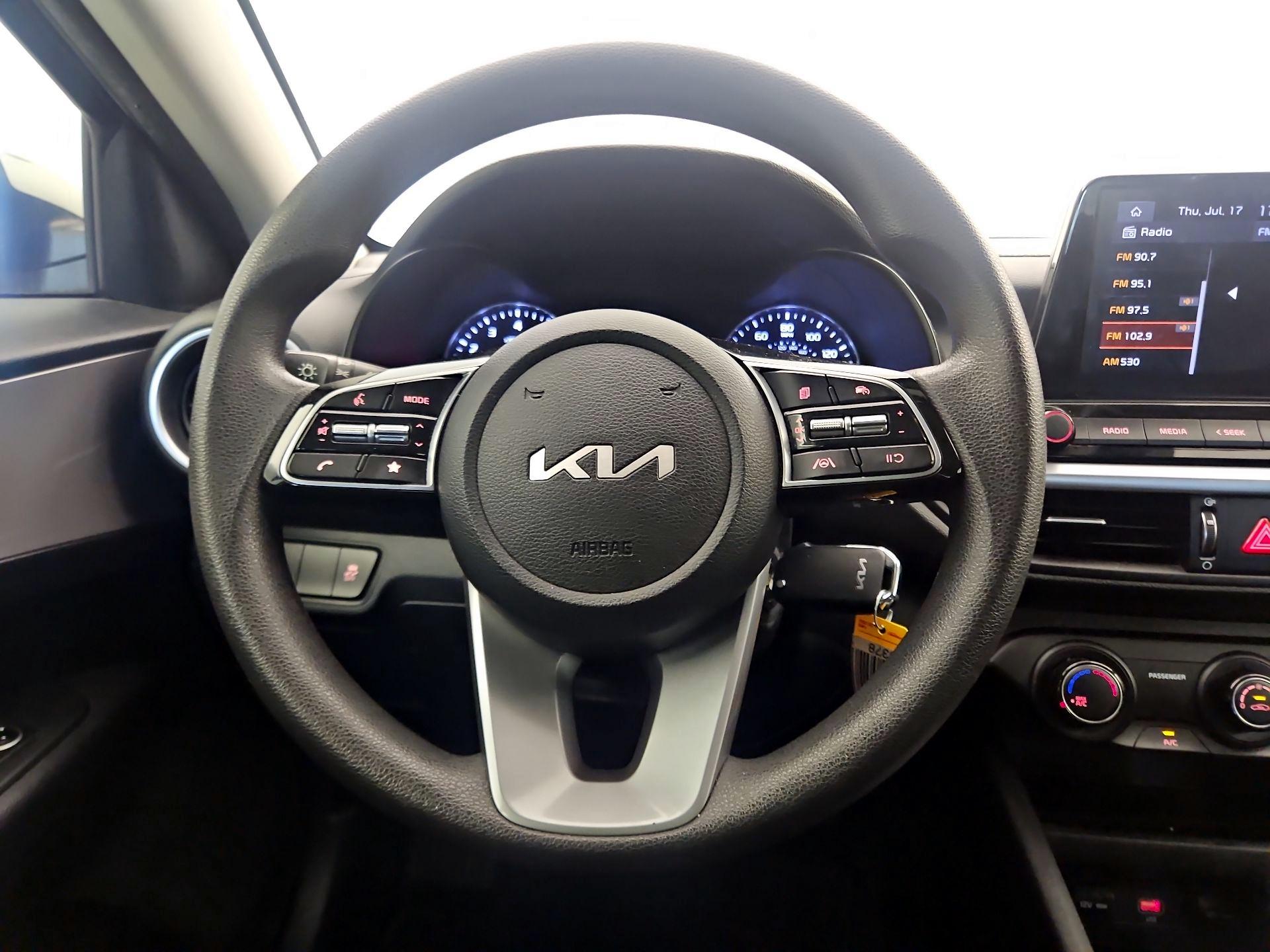 Thumbnail: 2023 Kia Forte - 10
