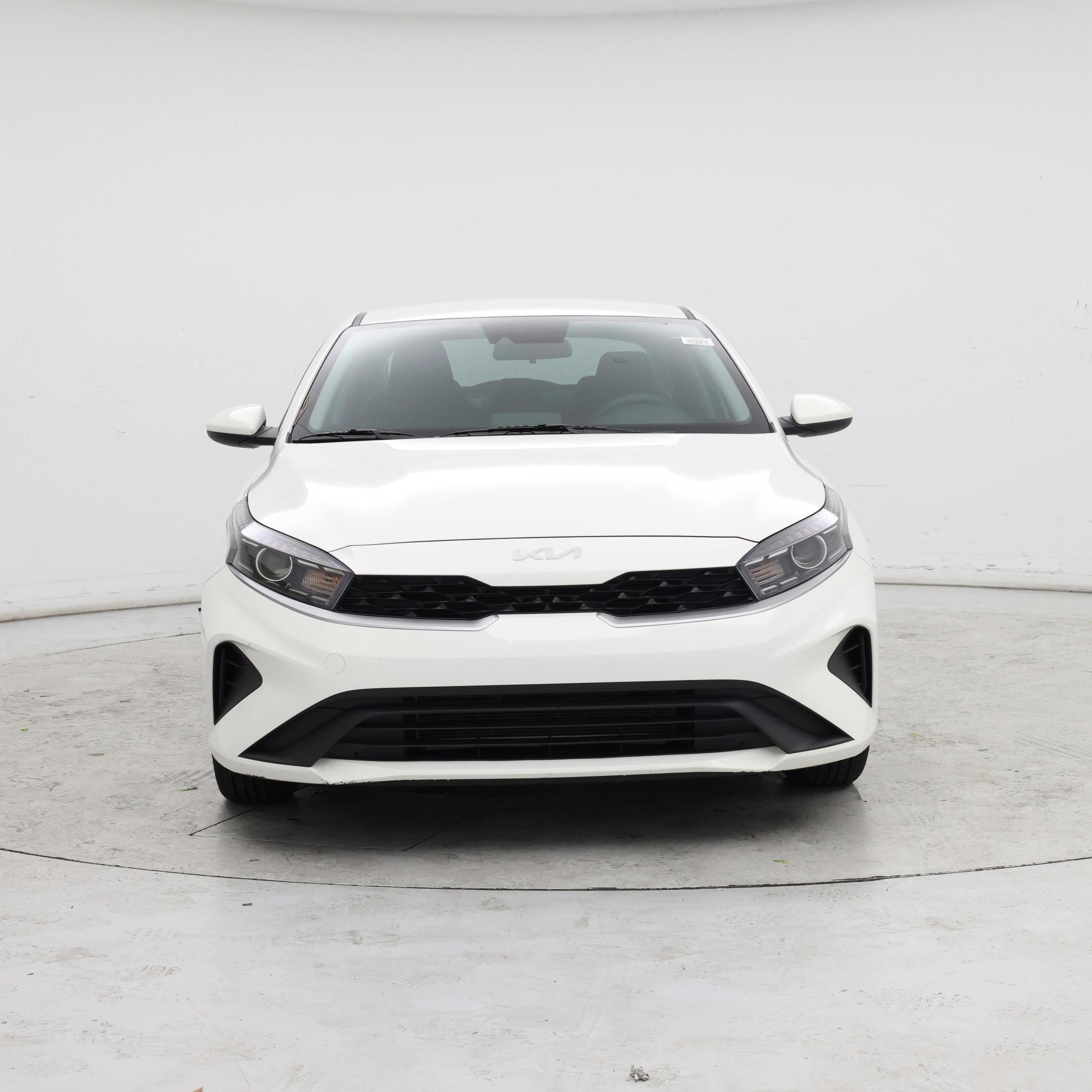 Thumbnail: 2023 Kia Forte - 5