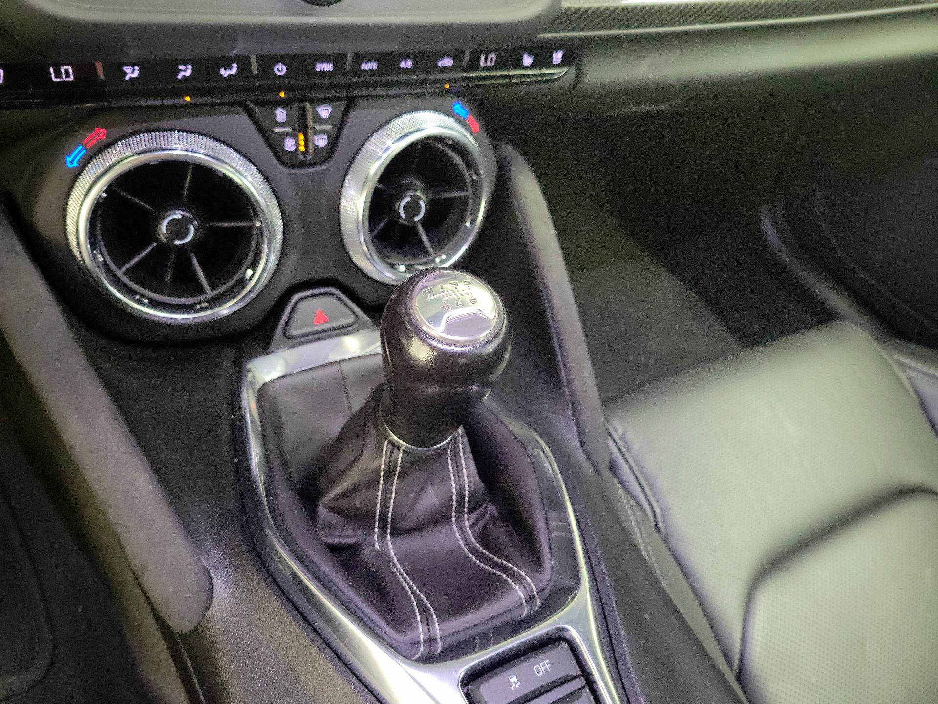 Thumbnail: 2022 Chevrolet Camaro - 17