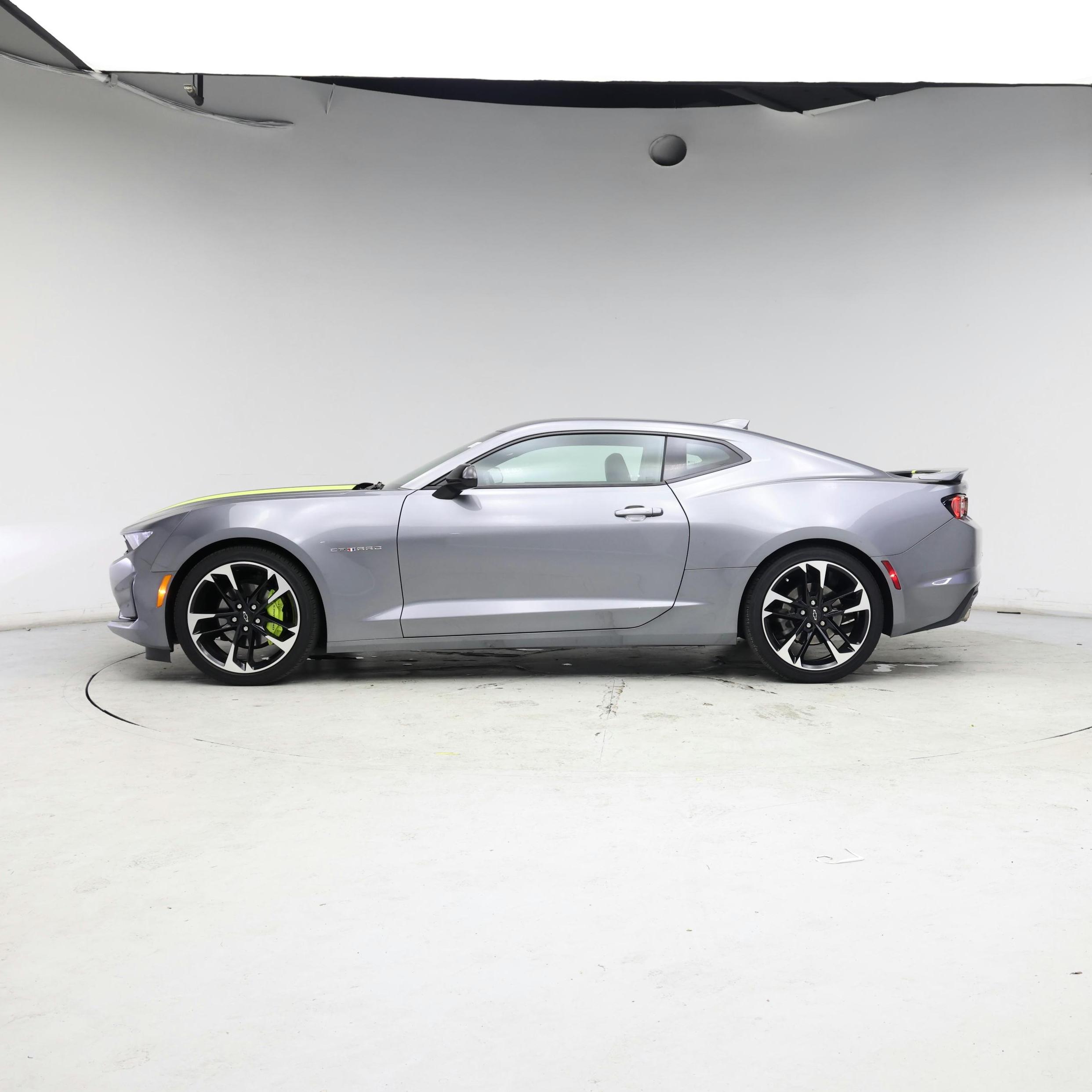 Thumbnail: 2022 Chevrolet Camaro - 3