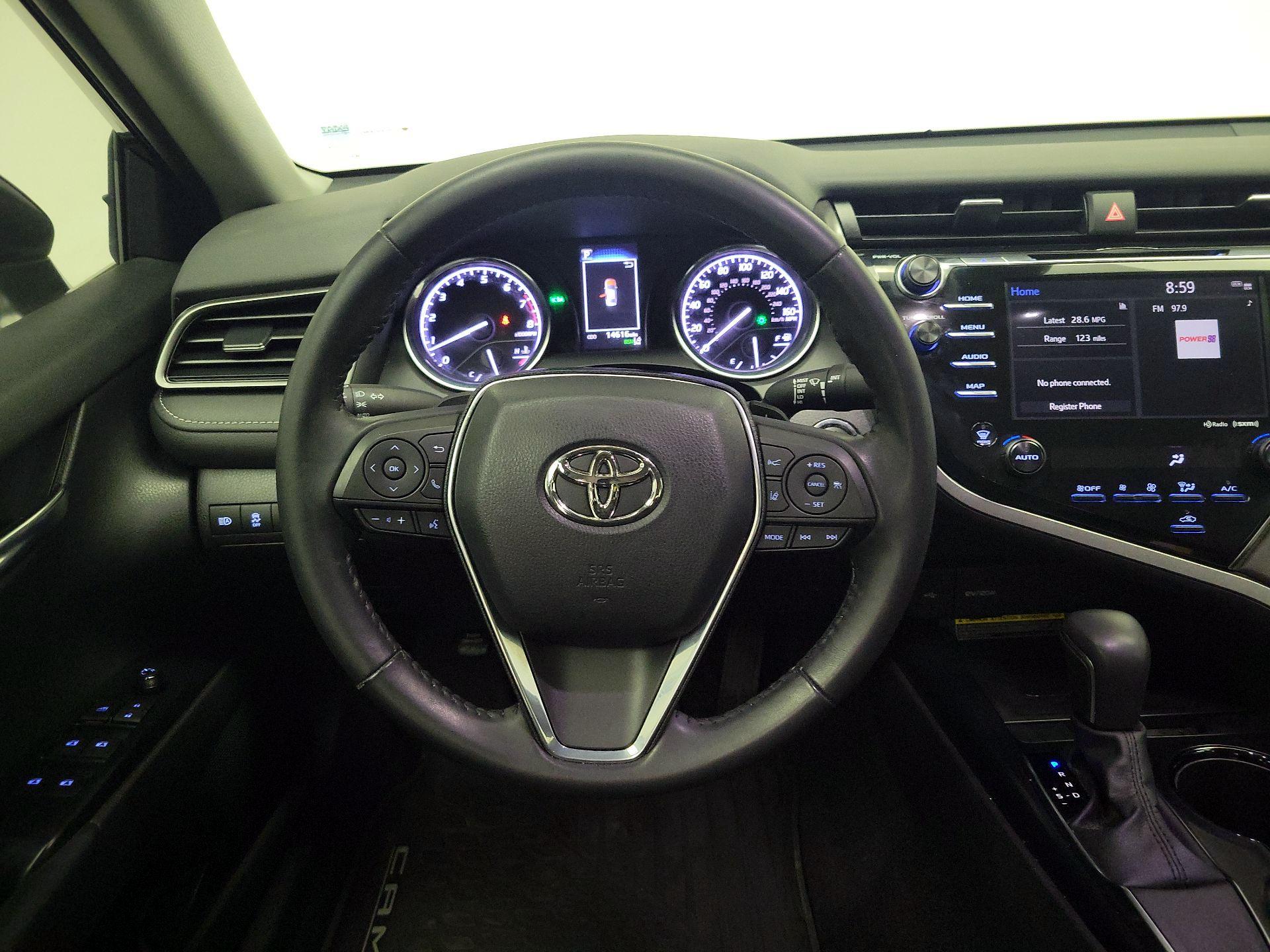 Thumbnail: 2020 Toyota Camry - 10