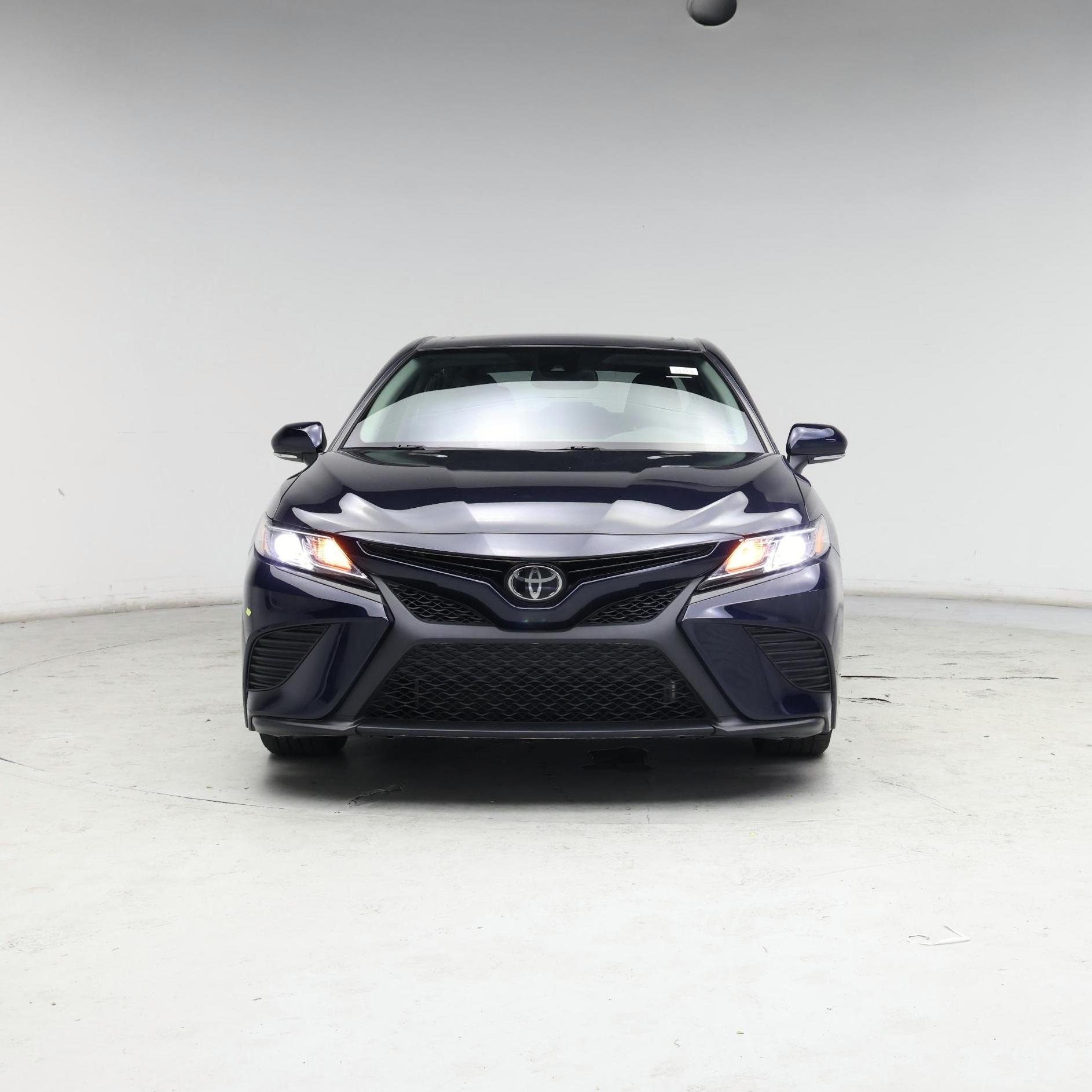 Thumbnail: 2020 Toyota Camry - 5