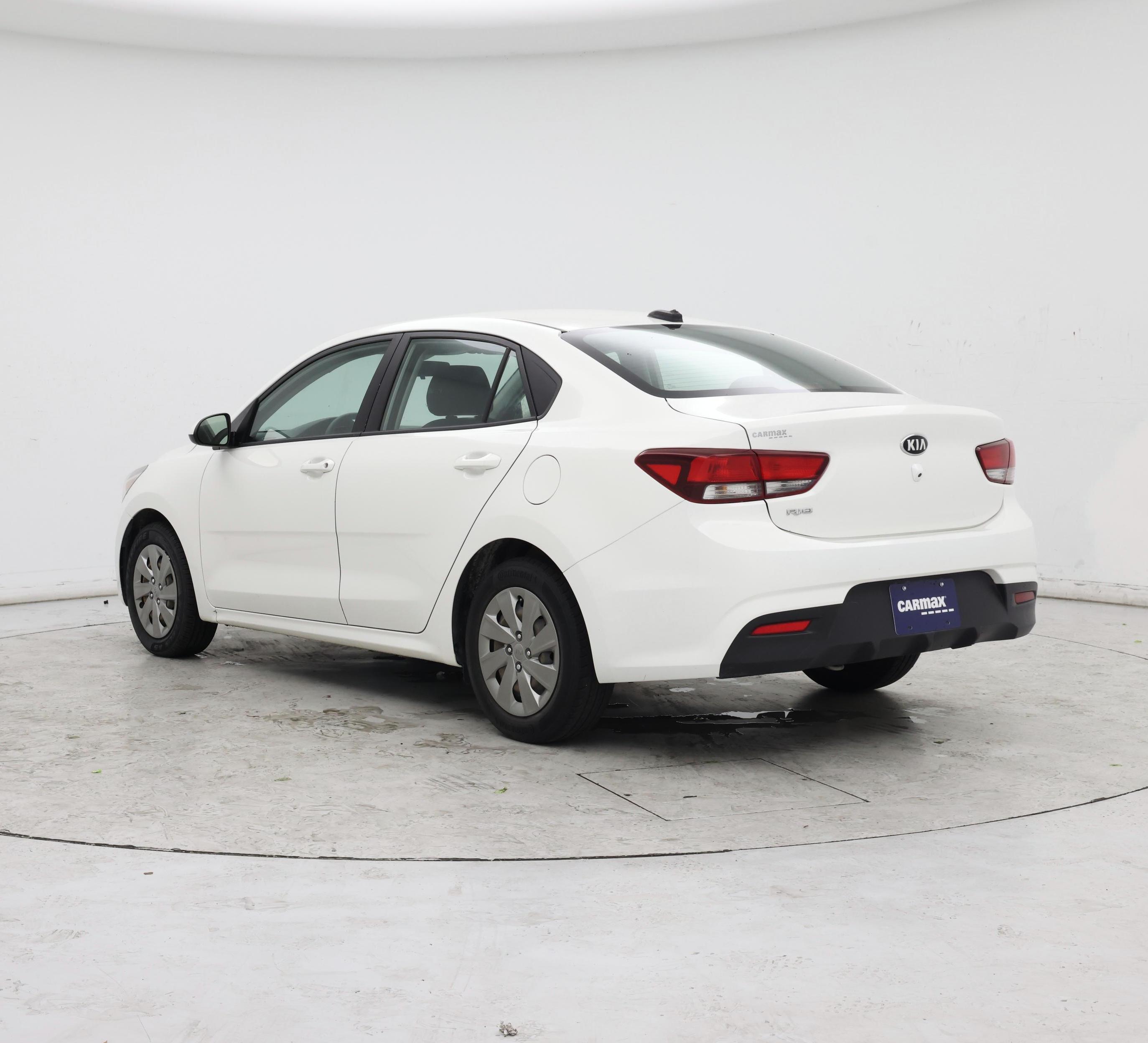 Thumbnail: 2020 Kia Rio - 2