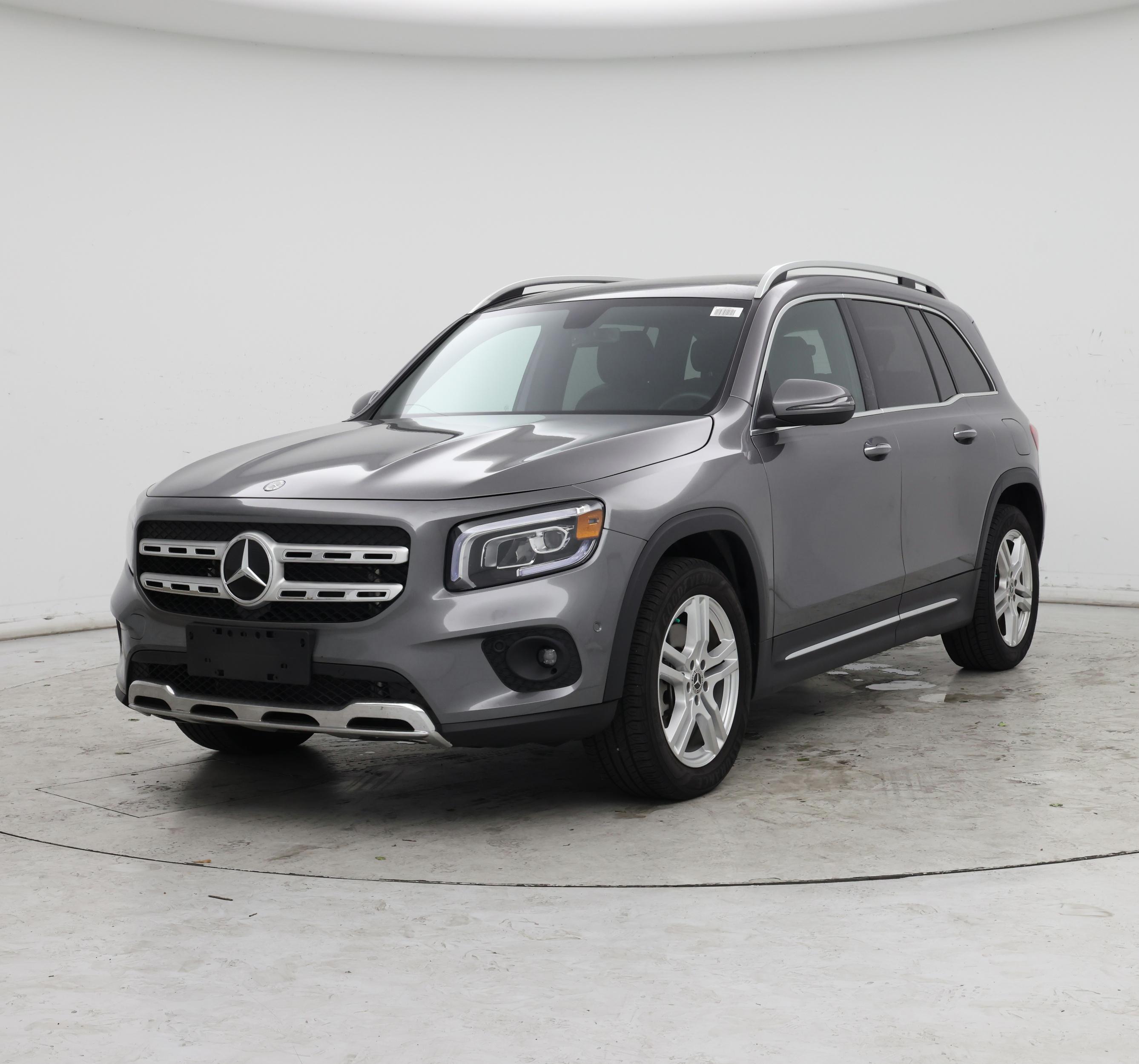 Thumbnail: 2020 Mercedes-Benz GLB - 4
