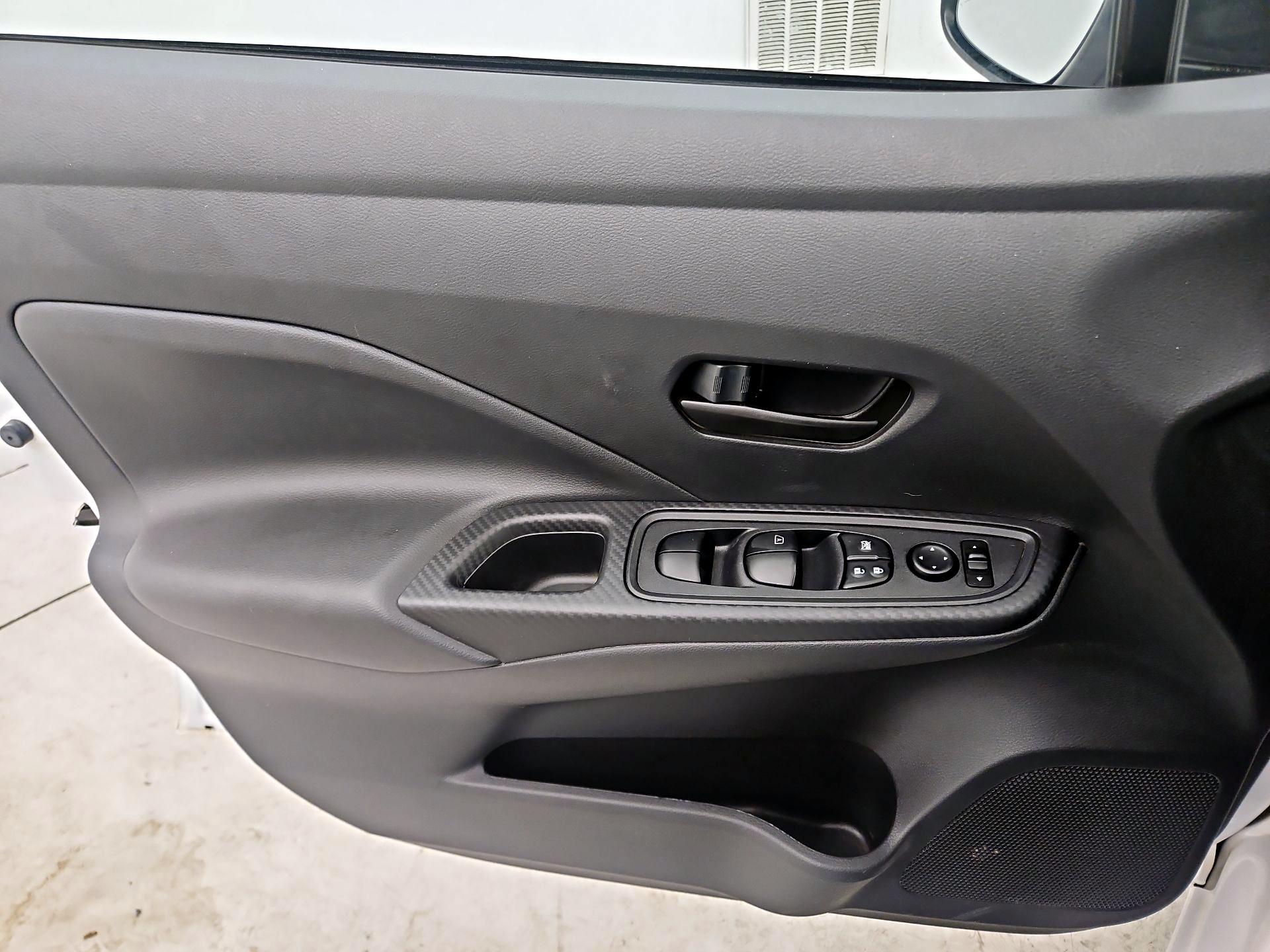 Thumbnail: 2021 Nissan Versa - 12
