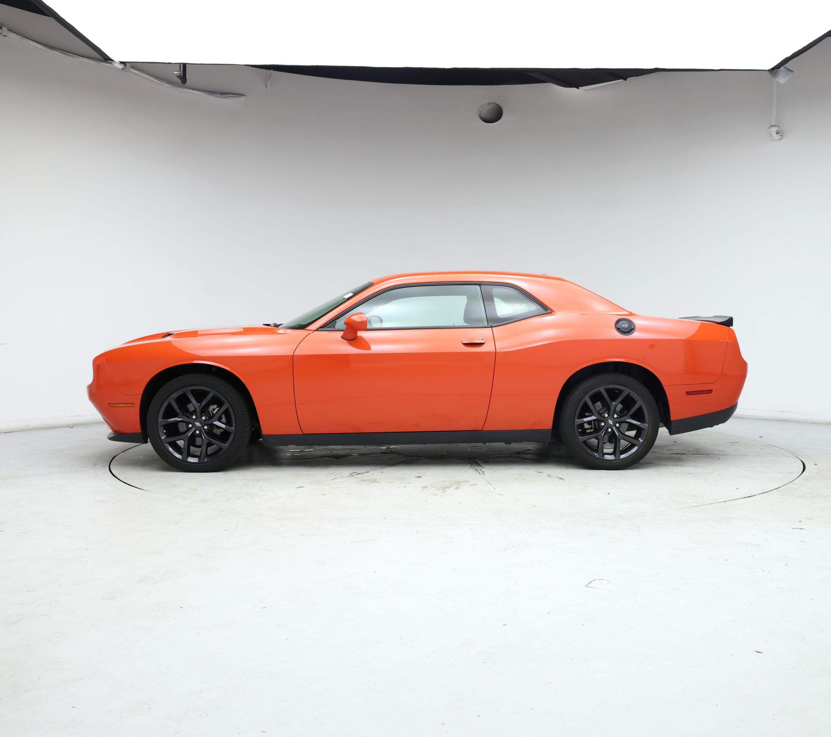 Thumbnail: 2022 Dodge Challenger - 3