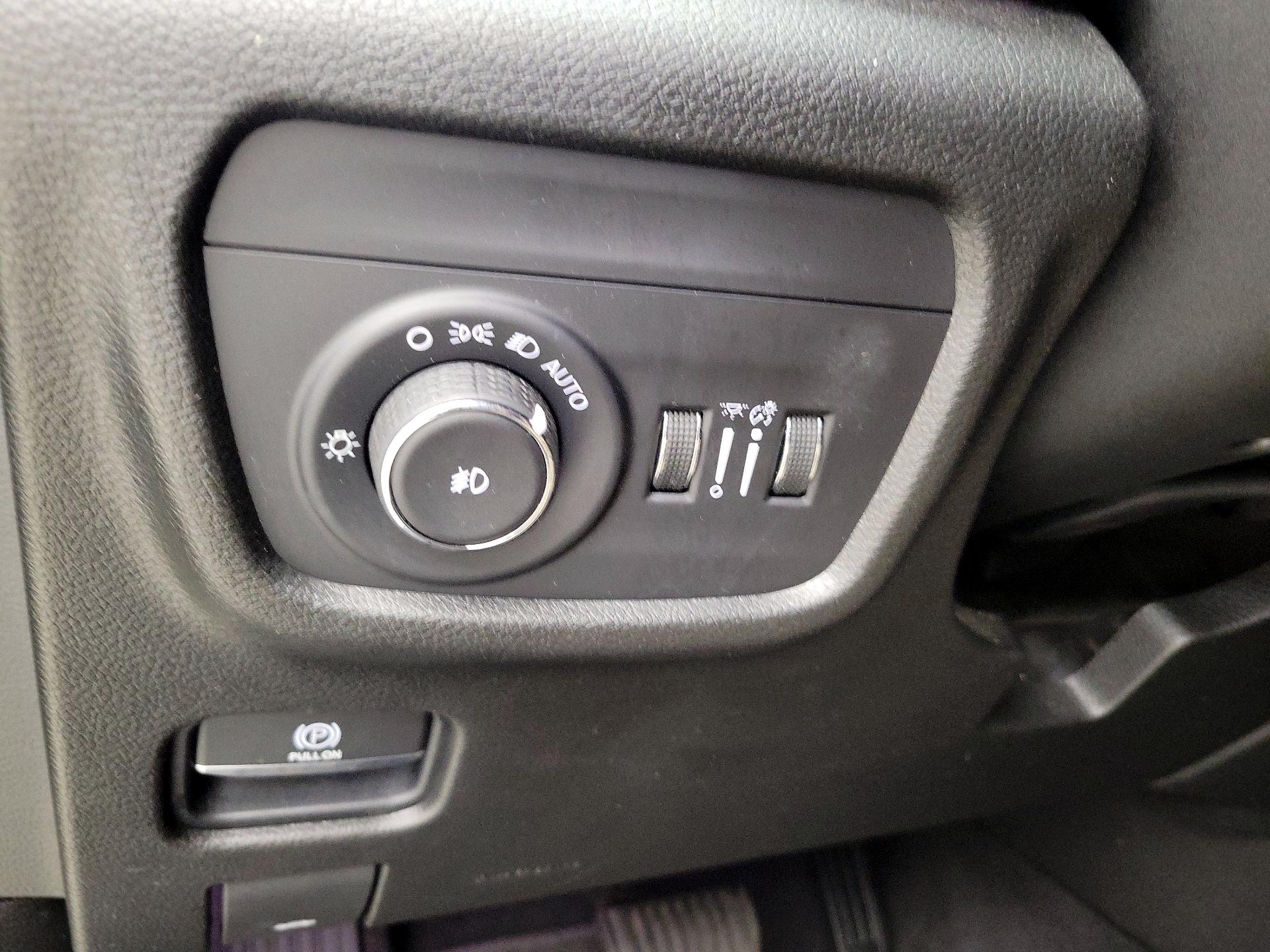 Thumbnail: 2021 Jeep Grand Cherokee L - 13